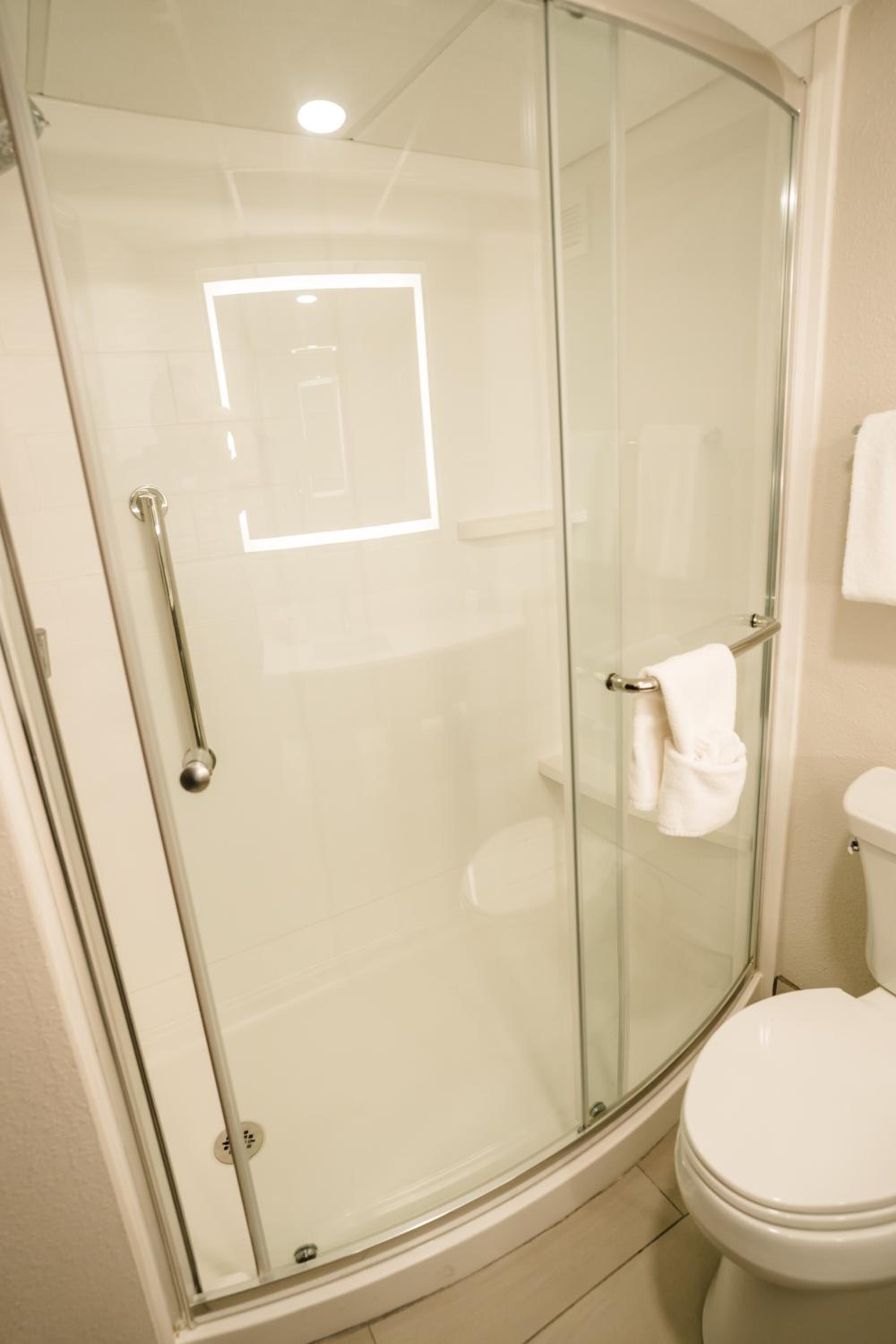 Standard Room - Photo 4
