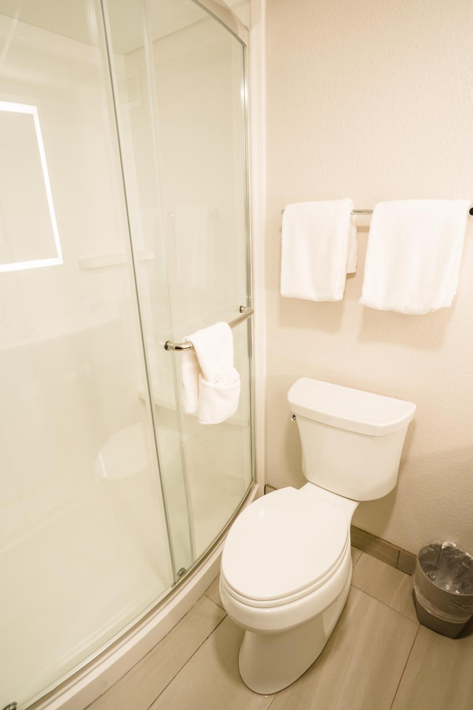Standard Room - Photo 6