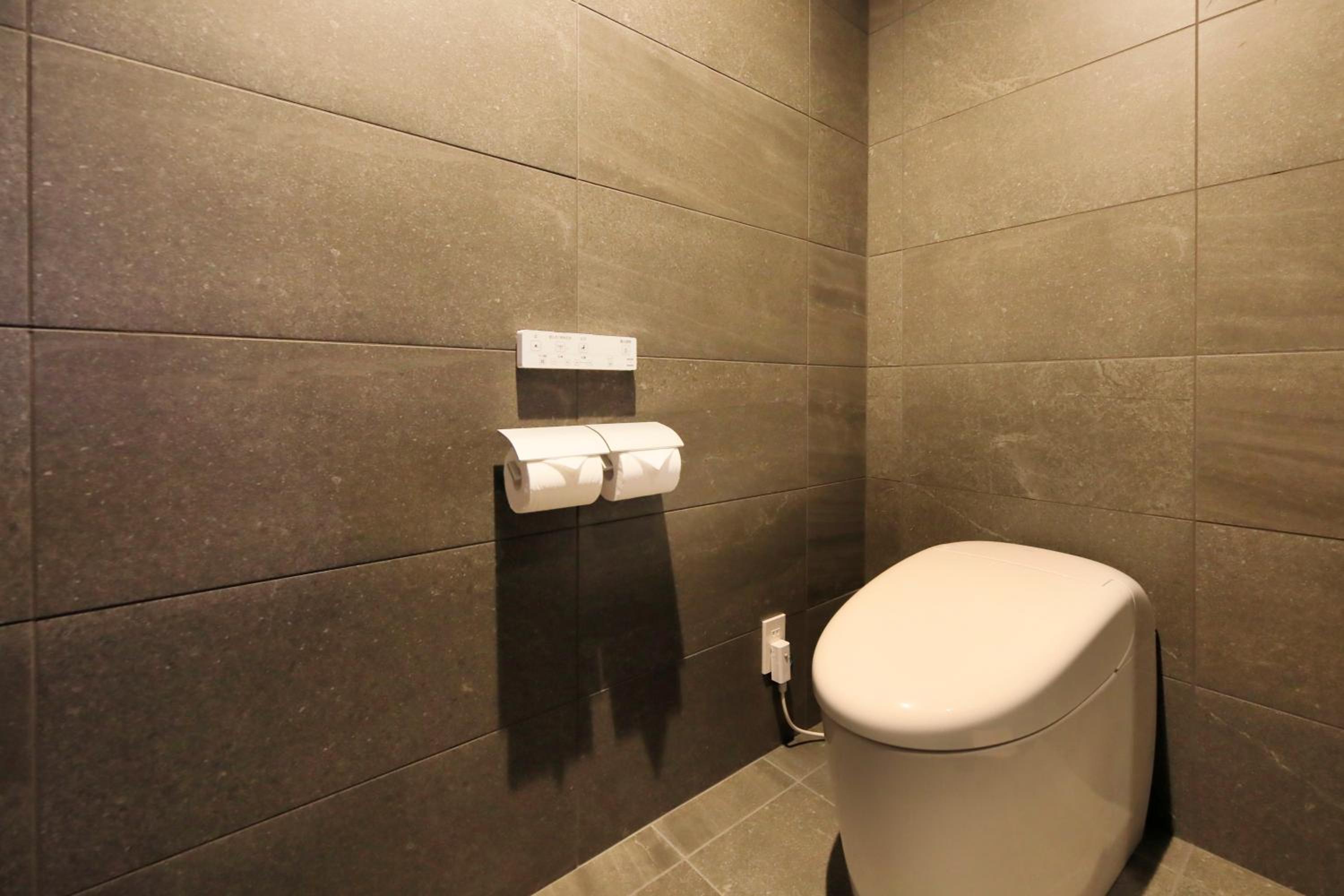 Deluxe Japanese Style Twin Room with Open-Air Bath photo 2