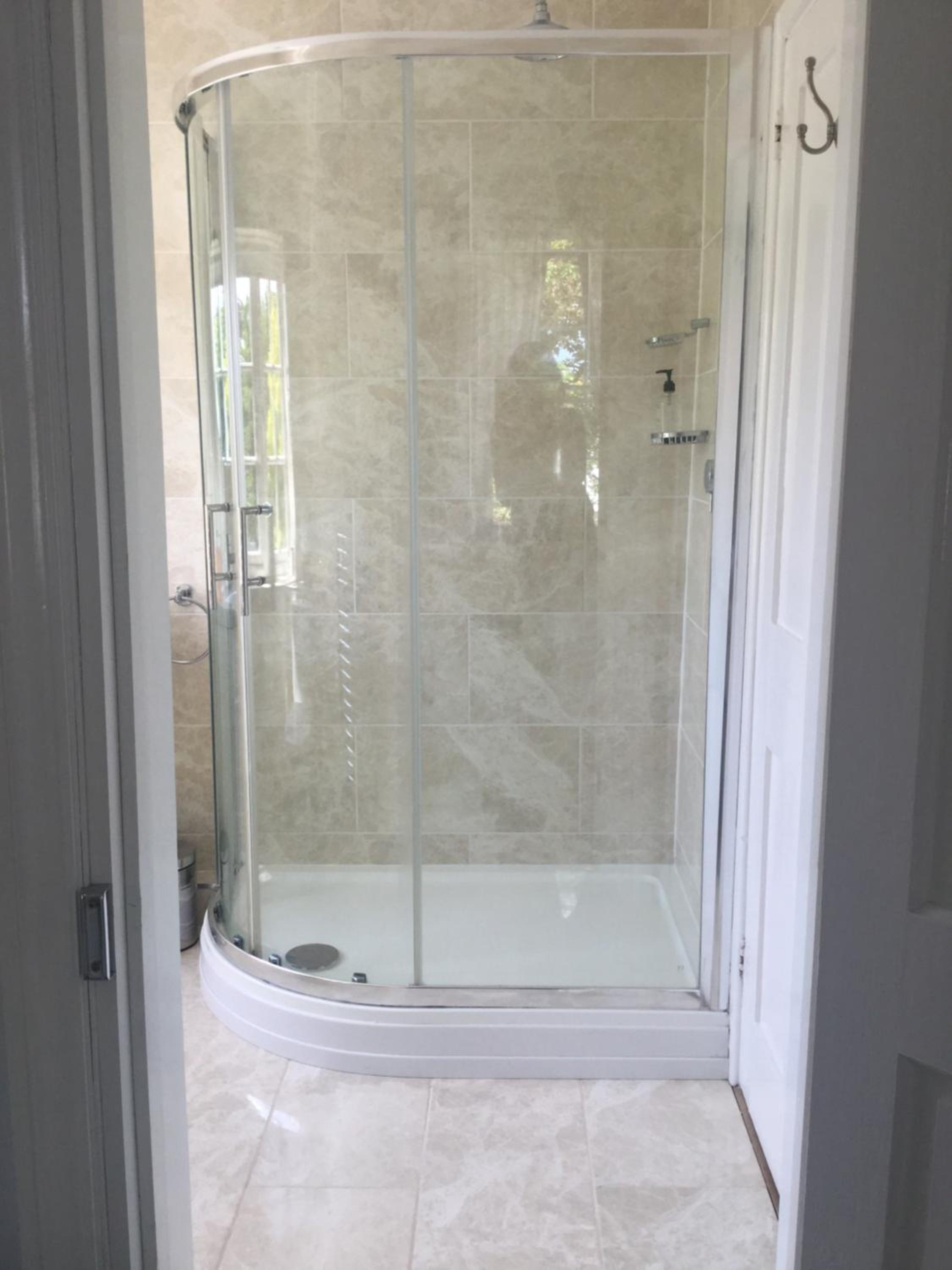 Family Room with Private Bathroom - Photo 8