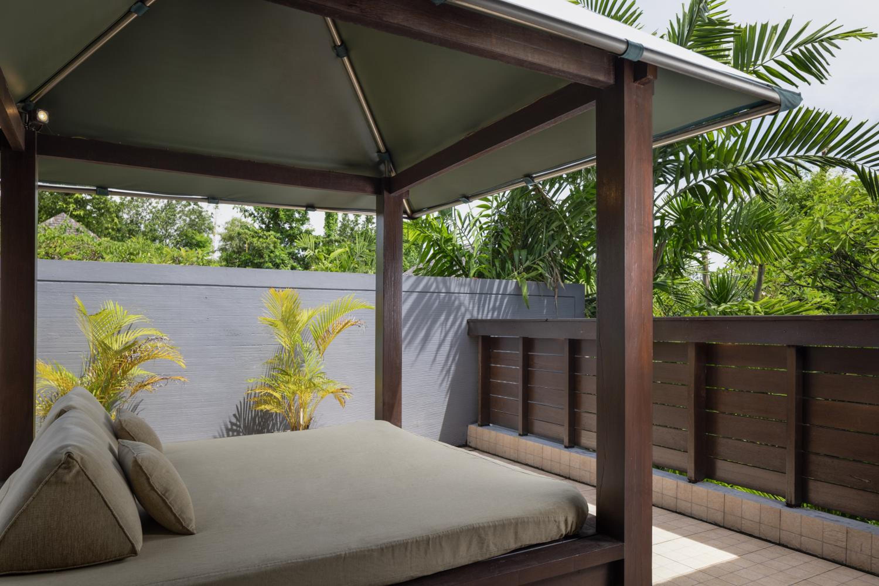 Two-Bedroom Villa with Private Pool - Photo 43