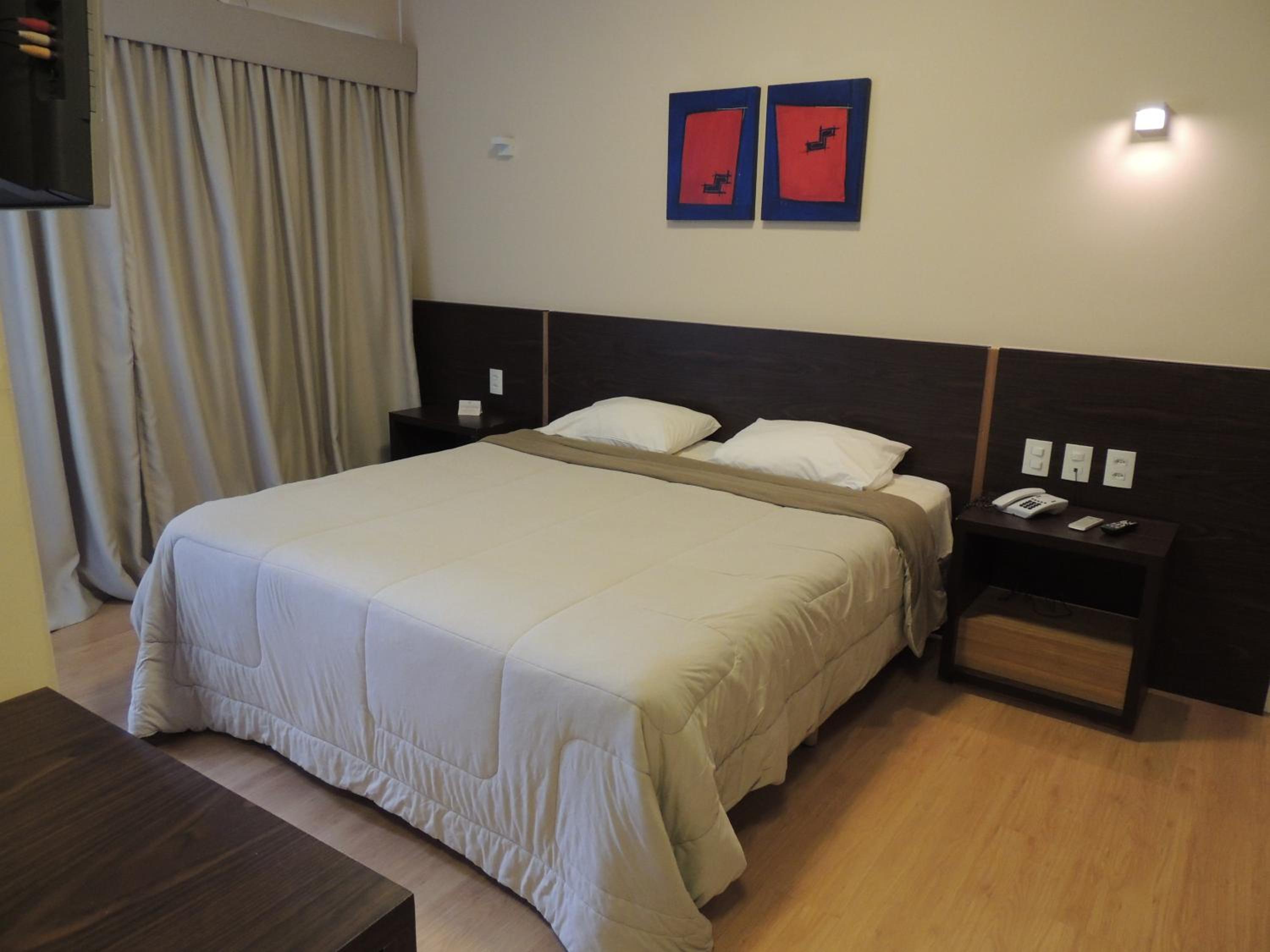 Standard Double Room - Photo 2