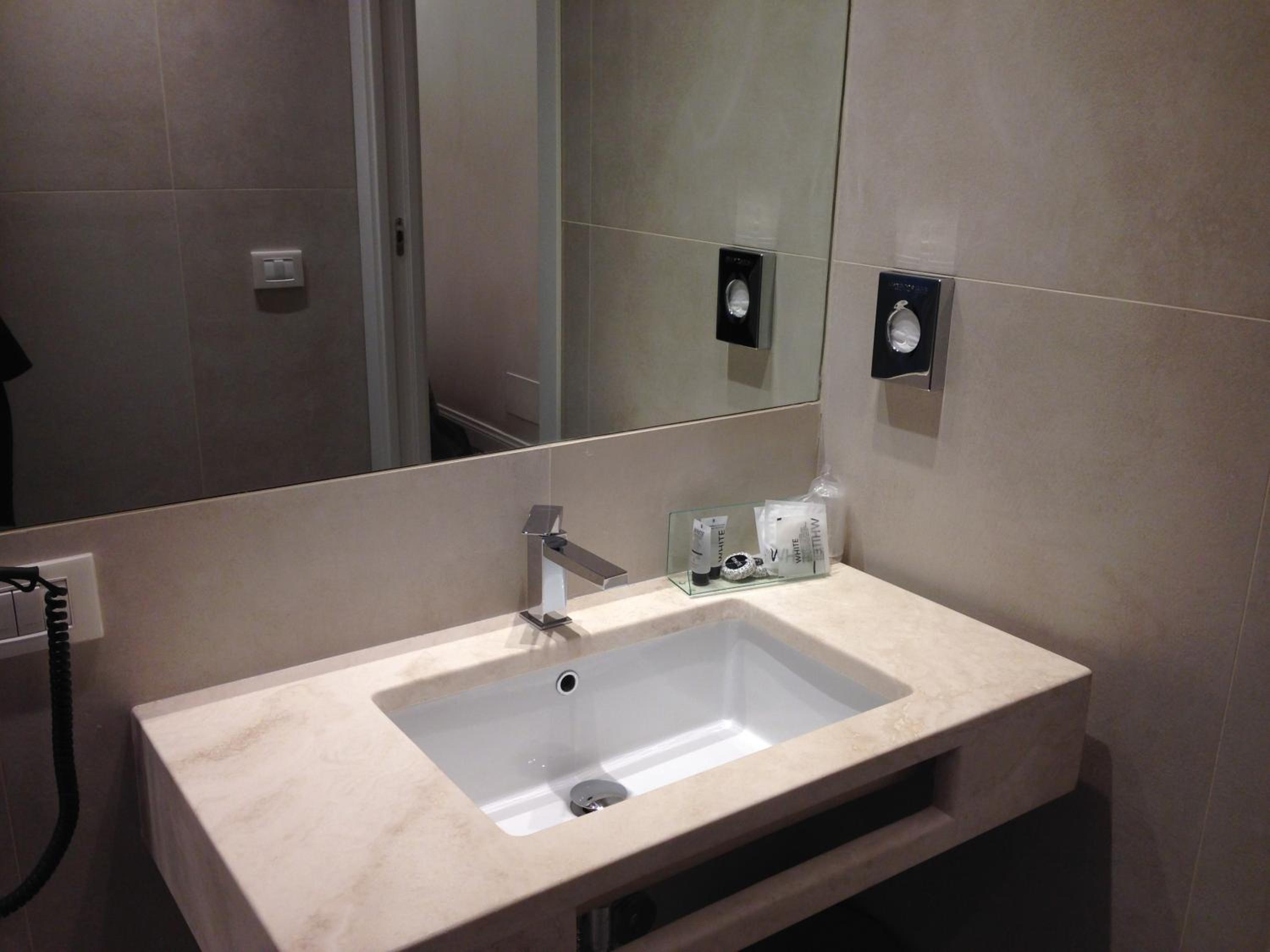 Small Double Room photo 2
