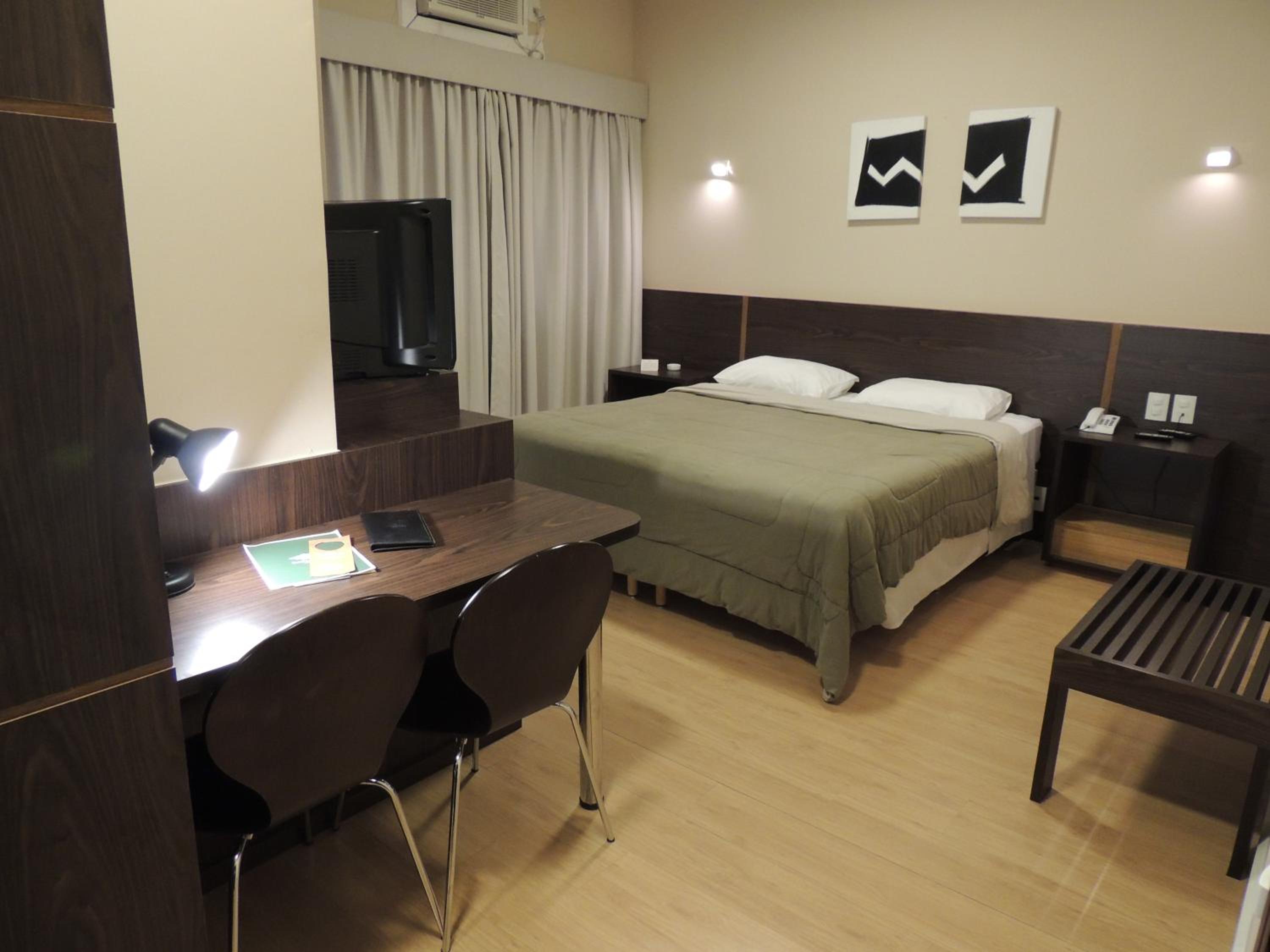 Standard Double Room - Photo 4