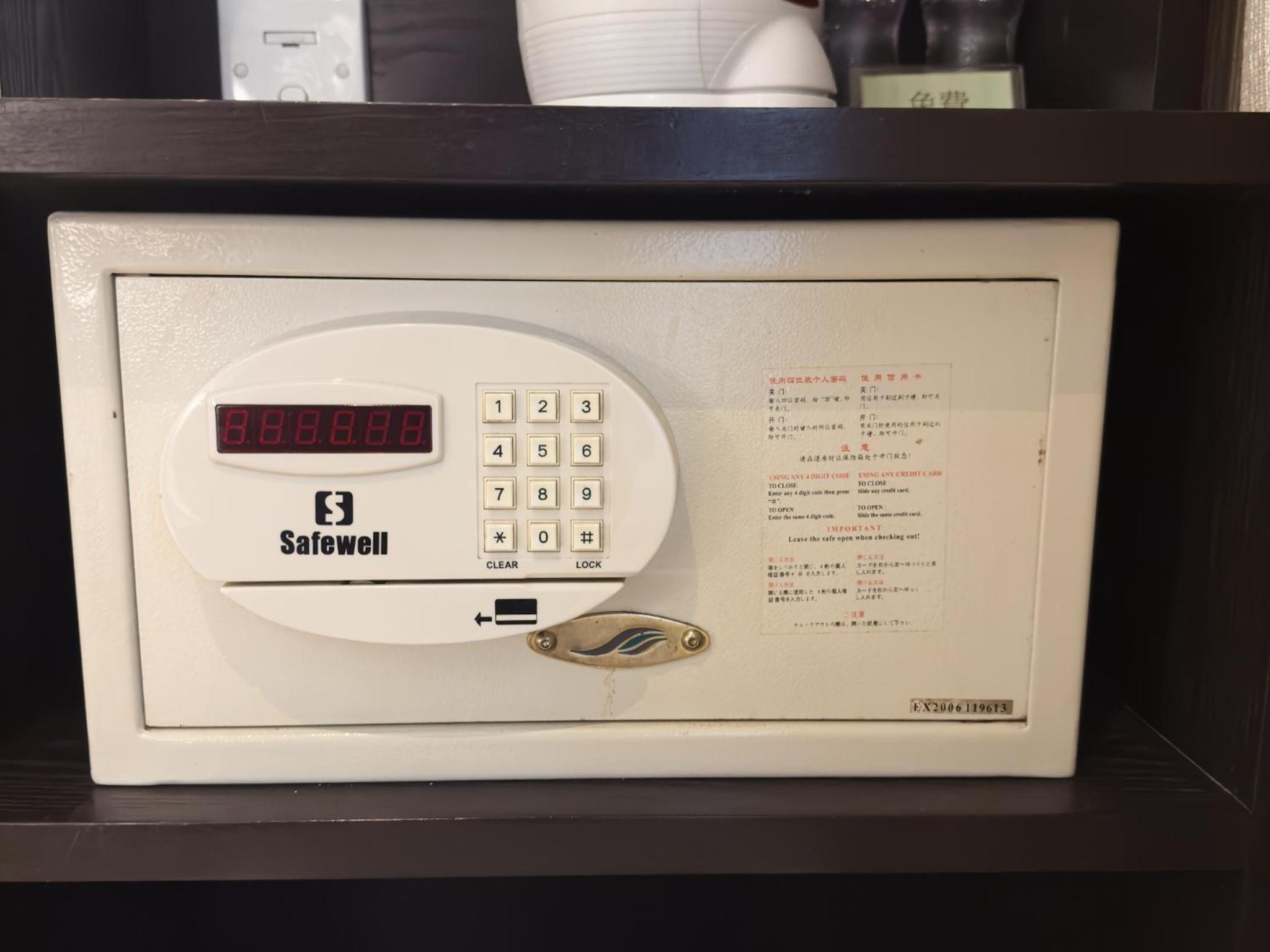Pacific Plus Room photo 2
