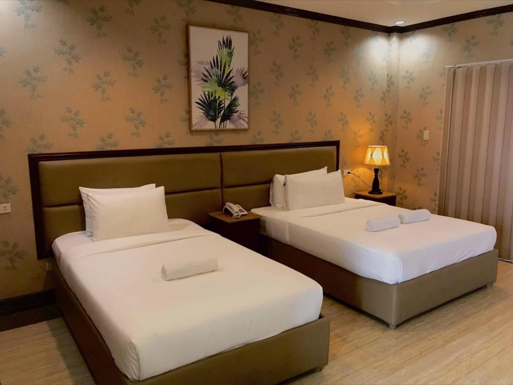 Twin Room with Balcony photo 3