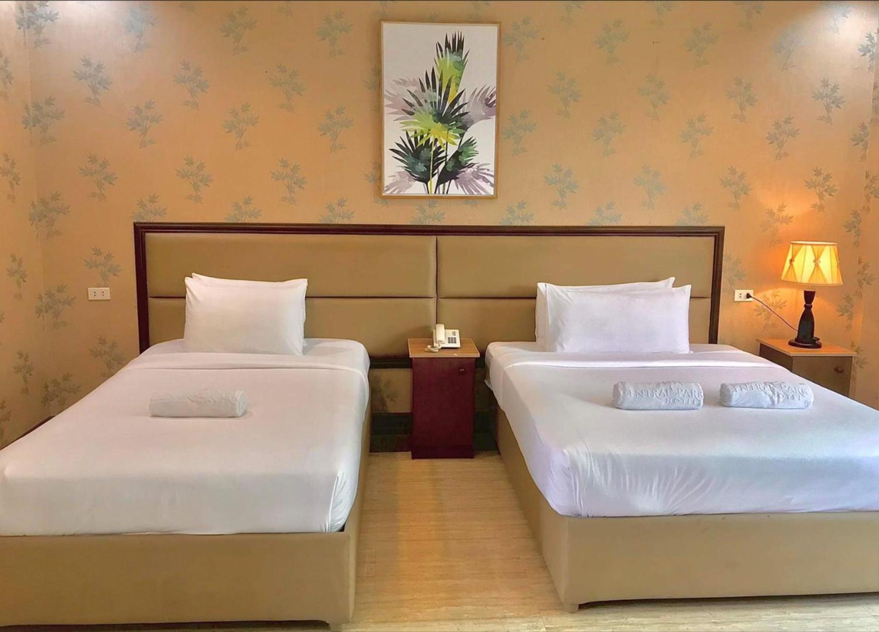Twin Room with Balcony photo 2