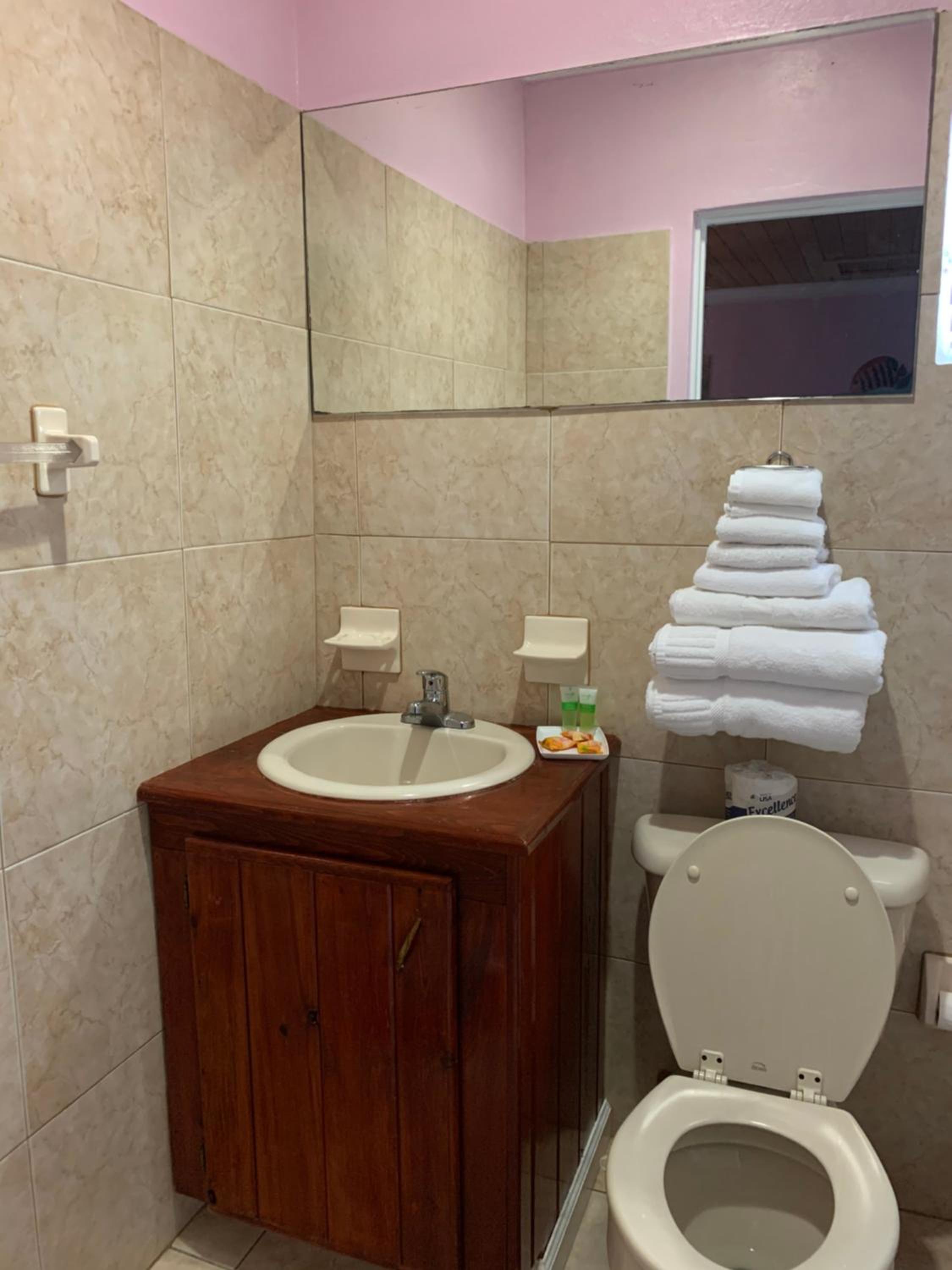 Single Room photo 3