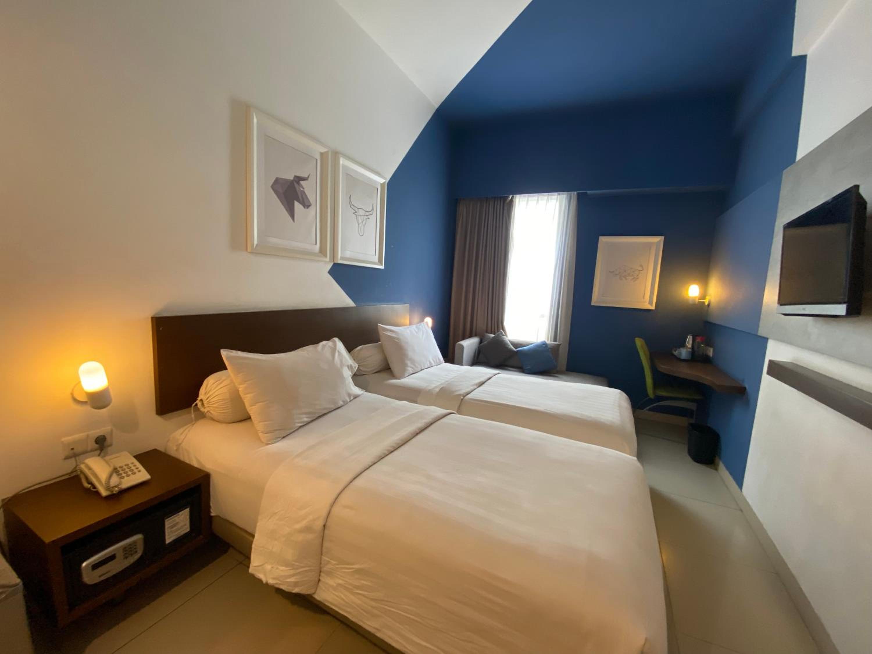 Superior Twin Room - Photo 2