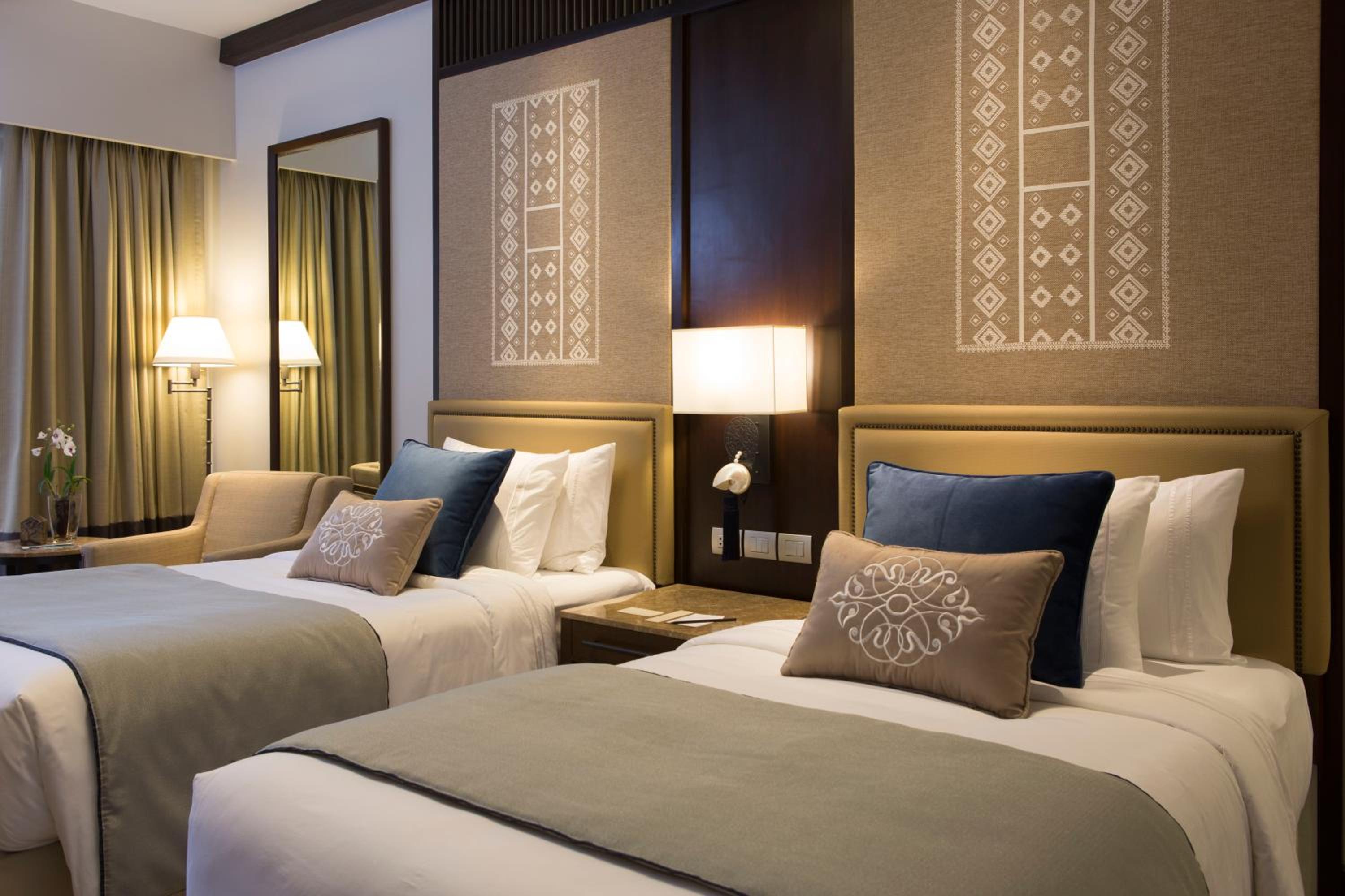 Junior Suite Twin photo 2