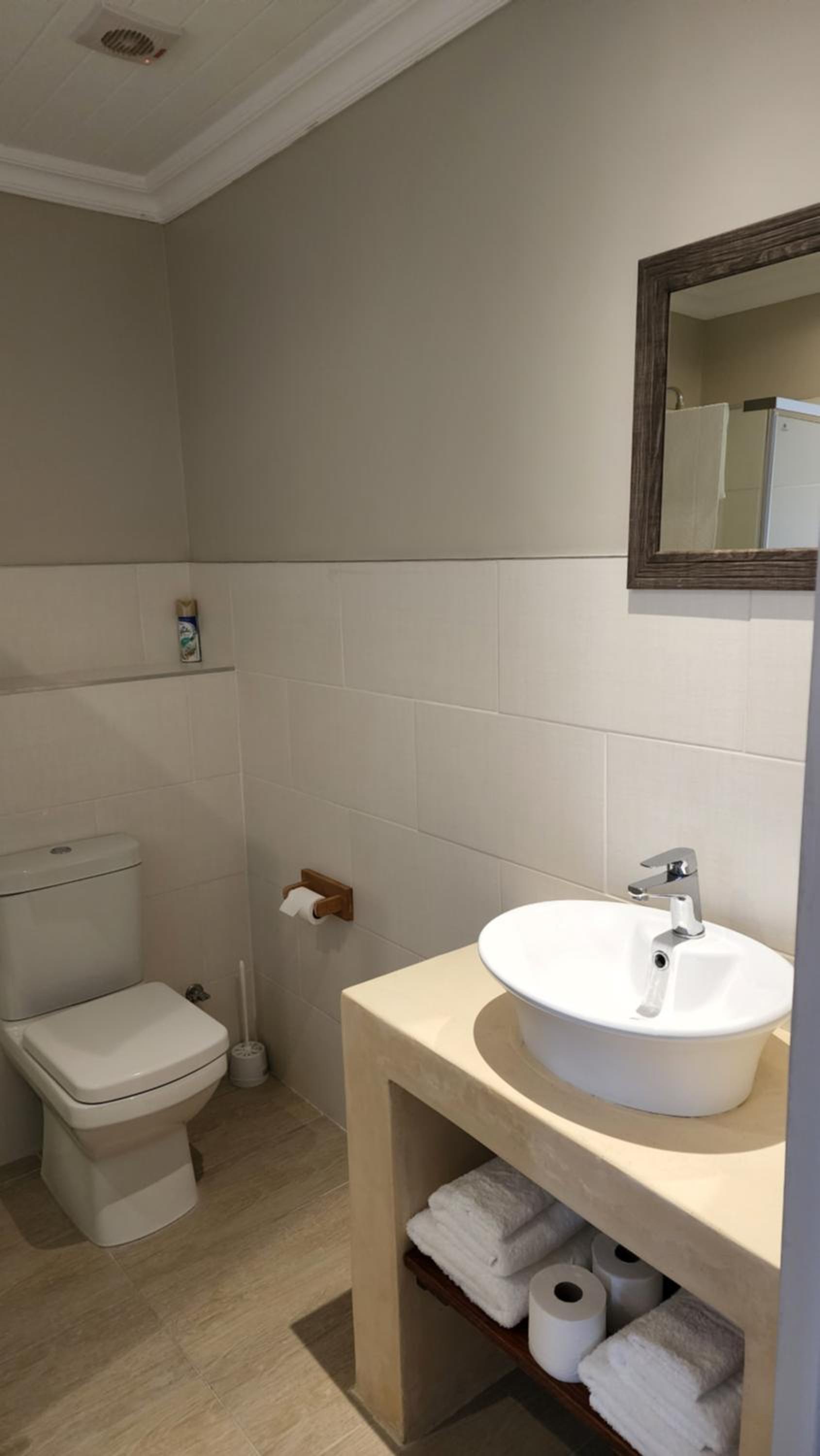 Standard Double Room photo 3