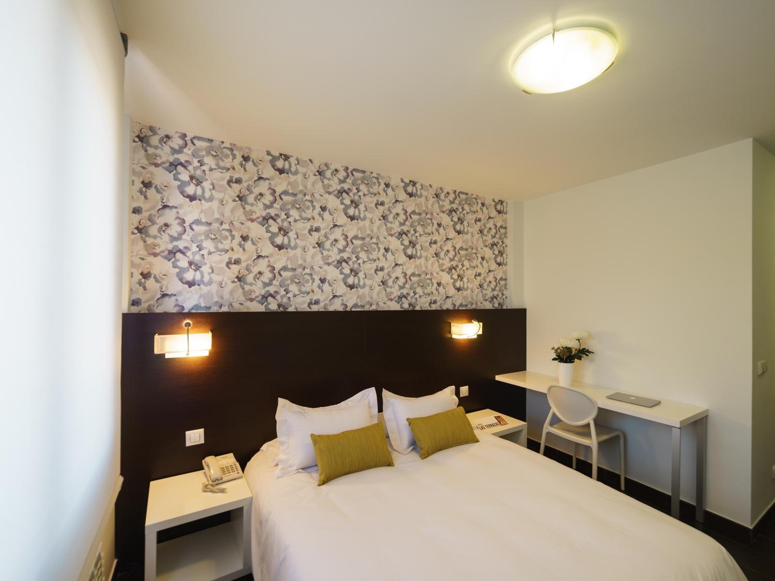 Single Room photo 2