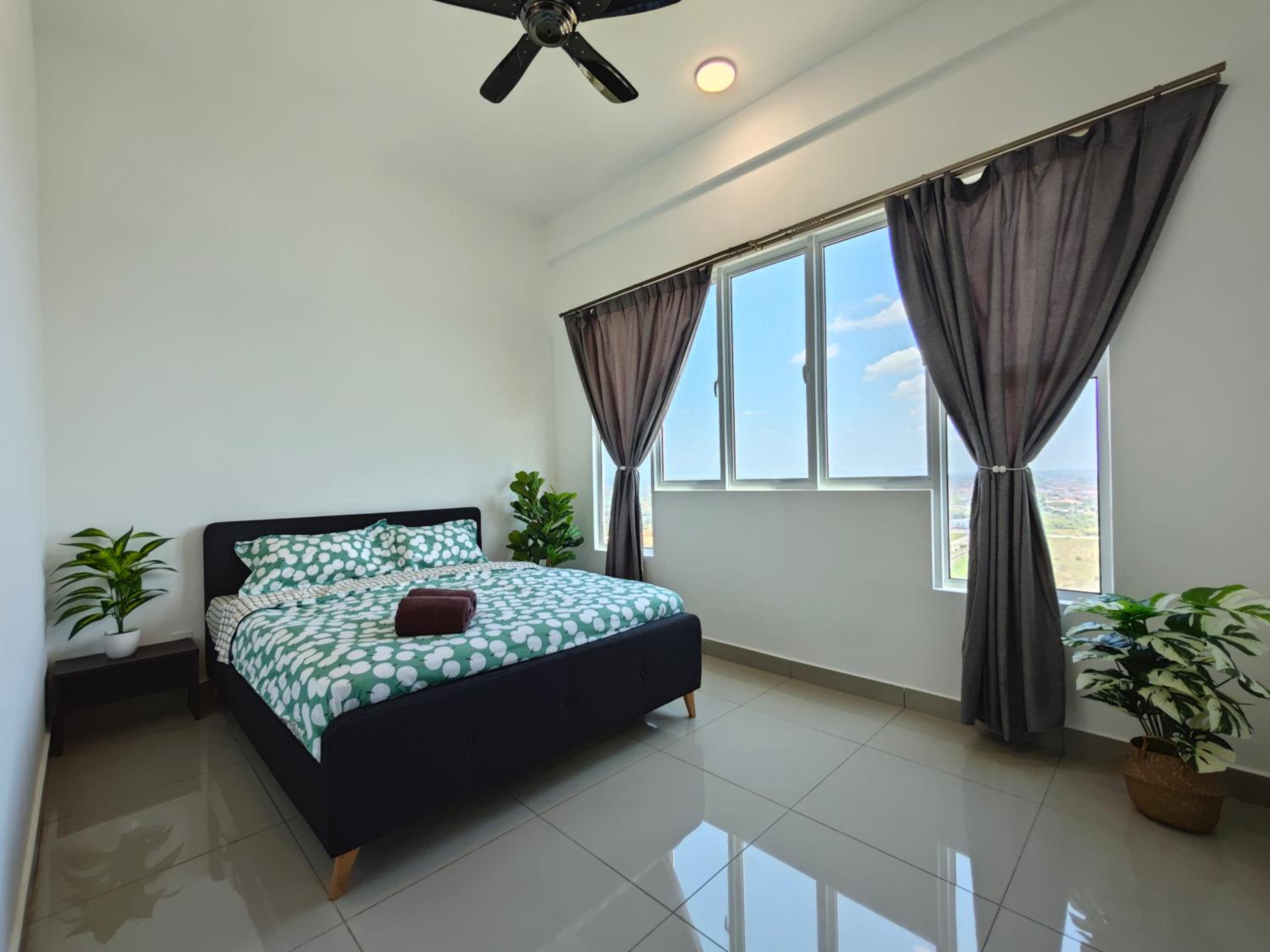 Suite with City View