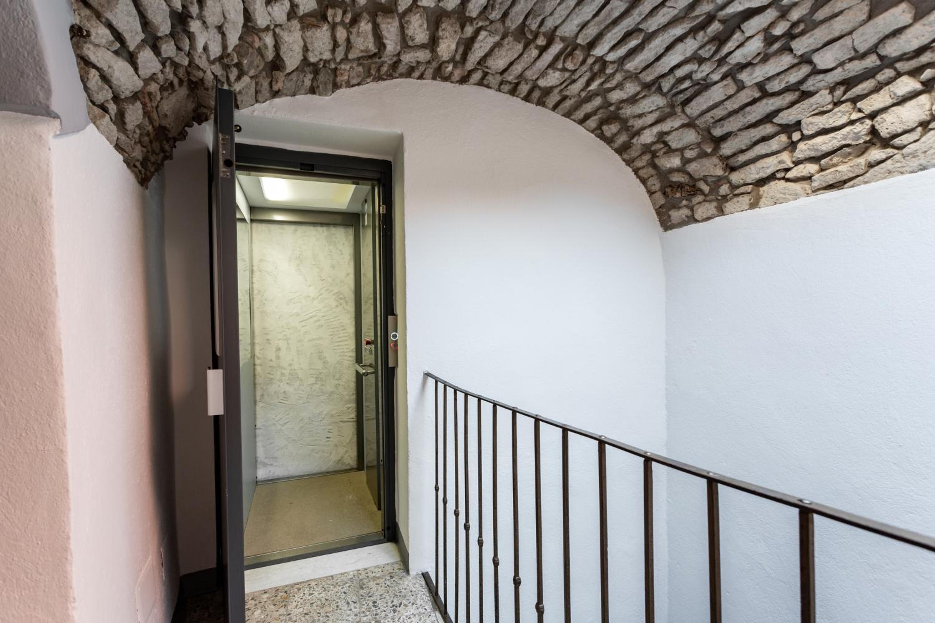 Triple Room with Balcony photo 3