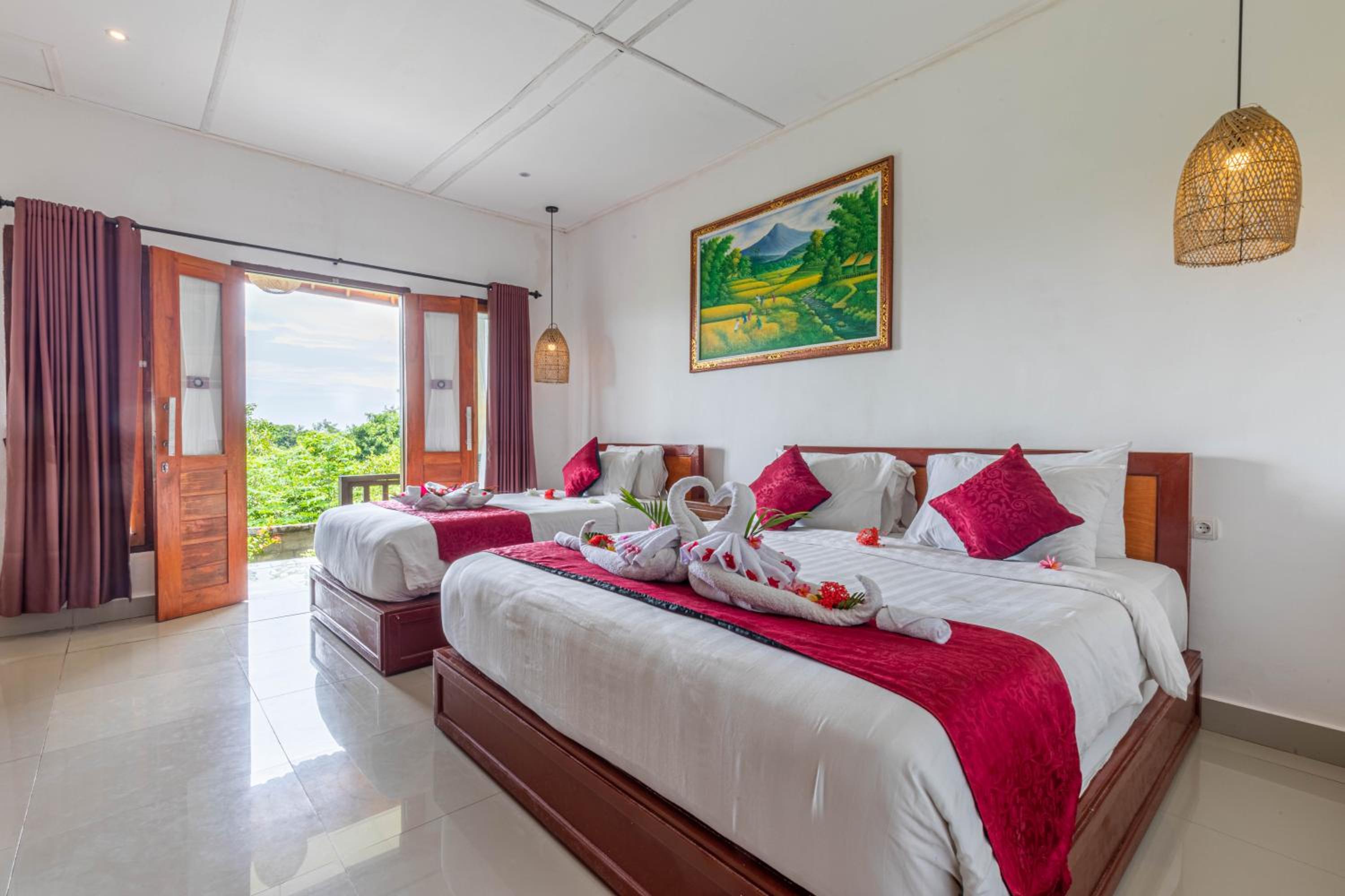 Triple Room with View - Photo 1