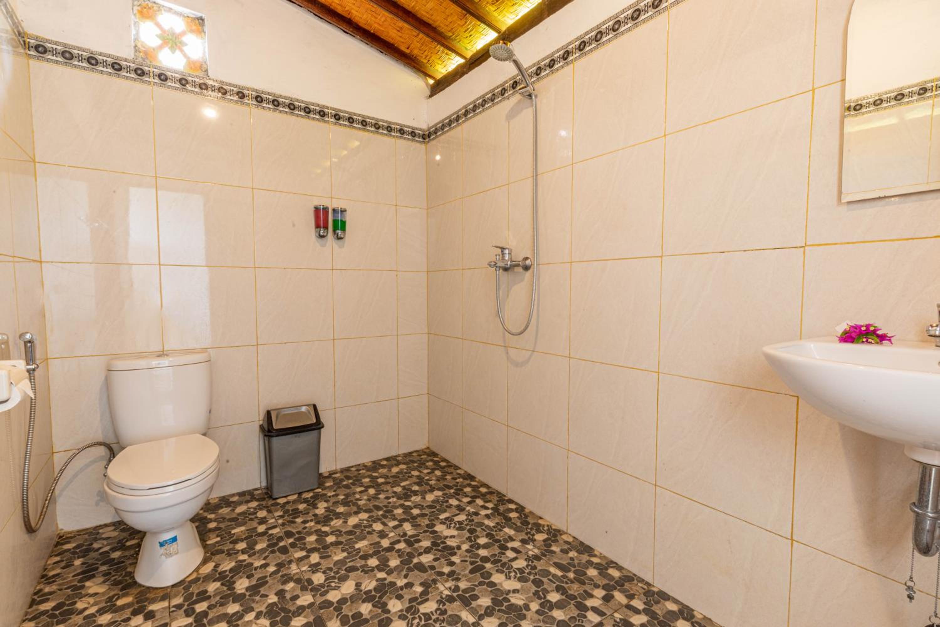 Deluxe Double Room  - Photo 16
