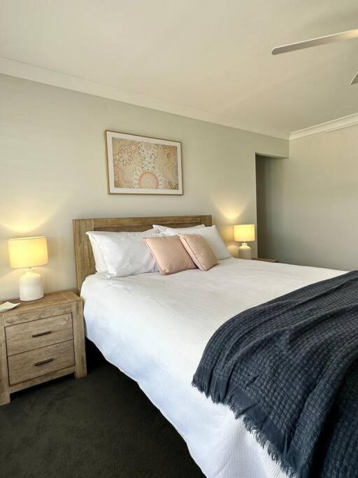 Four-Bedroom House photo 3