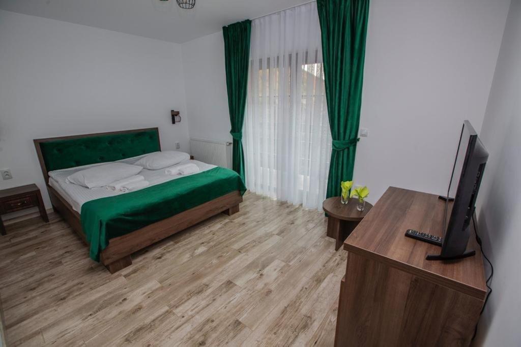 Deluxe Double Room - Photo 1