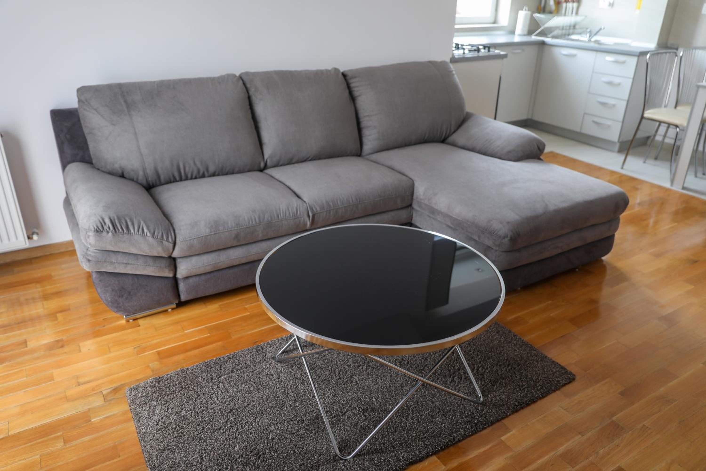 Apartment with Balcony photo 1