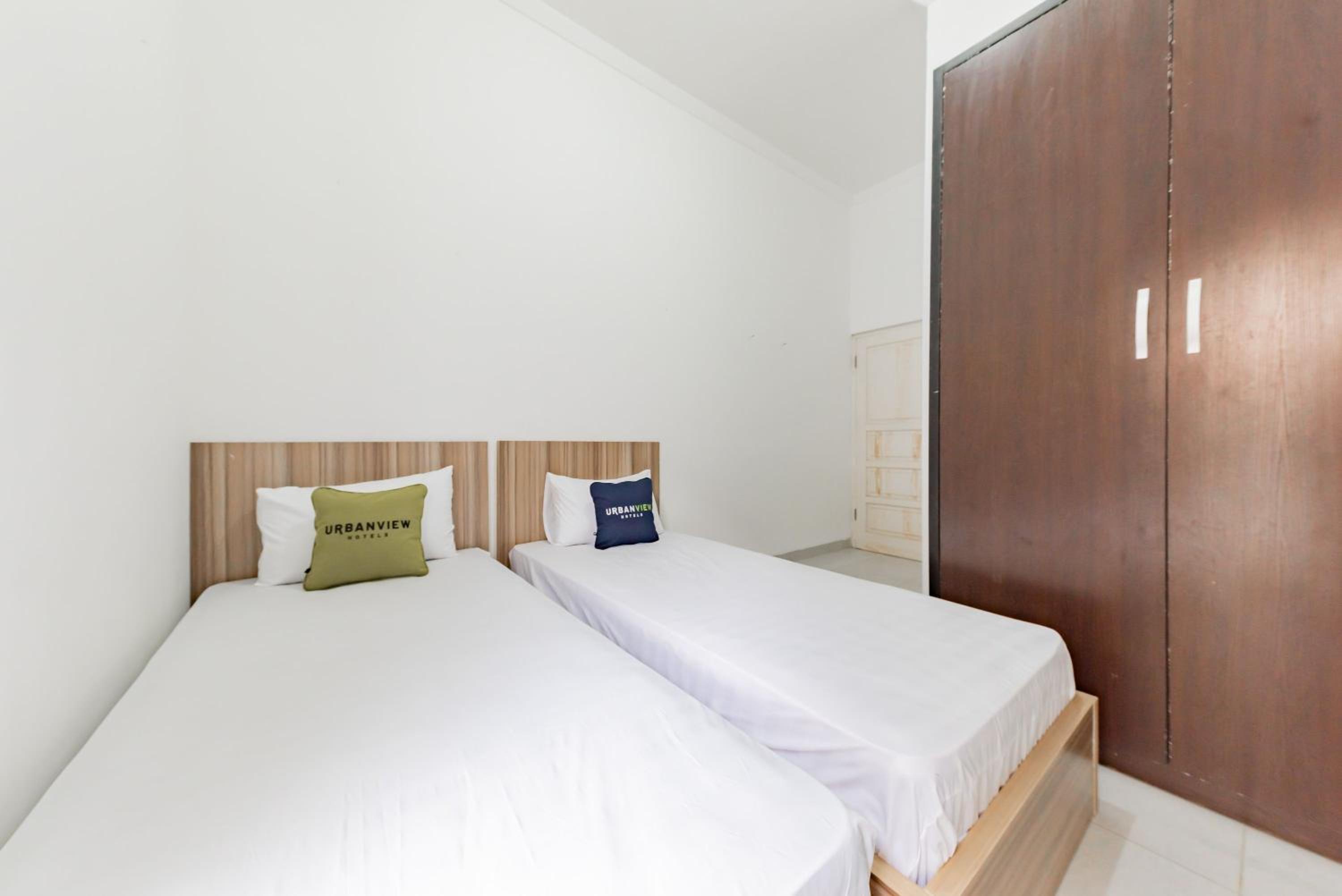 Superior Twin Room photo 2