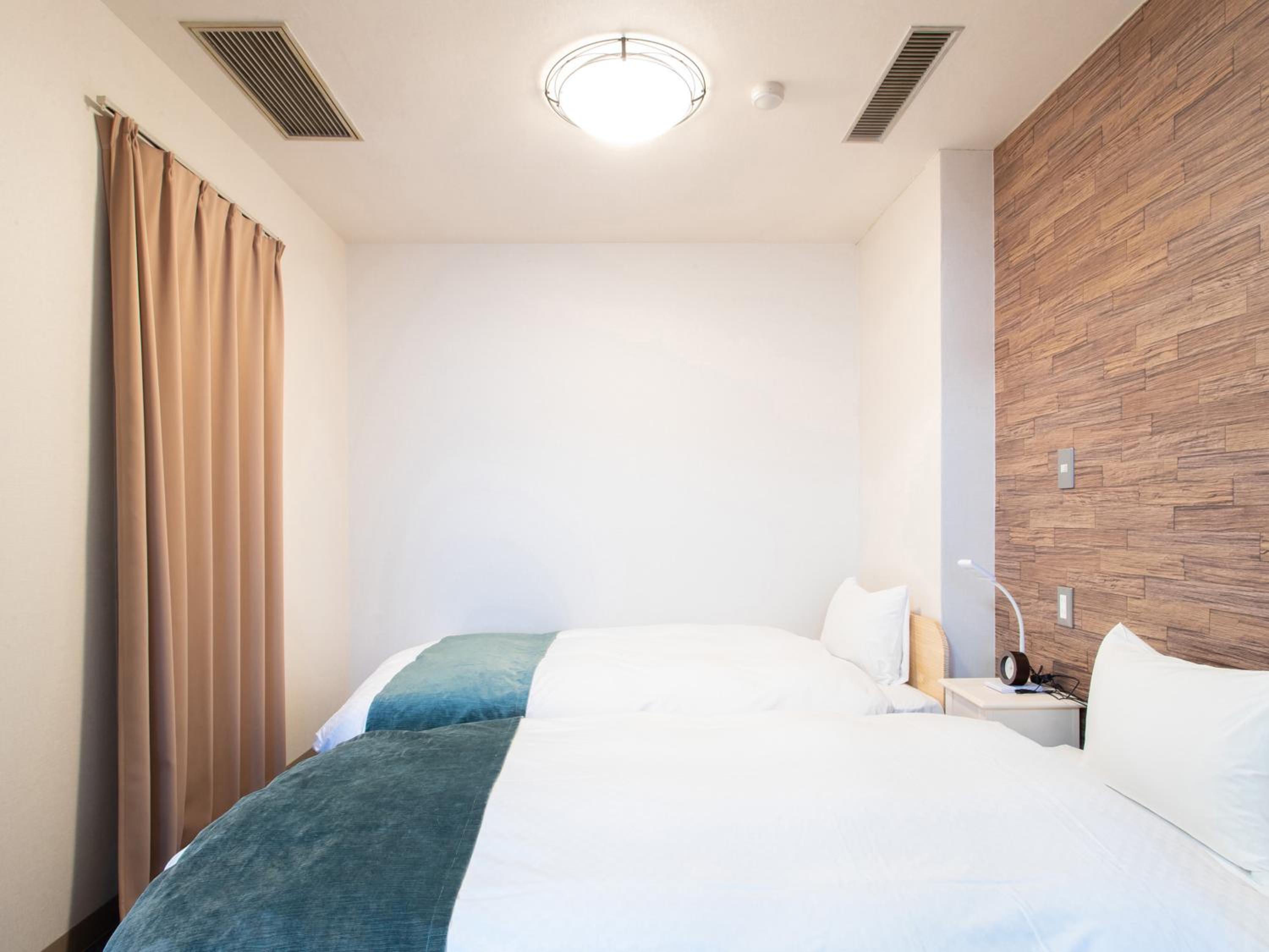 Standard Quadruple Room - Photo 3