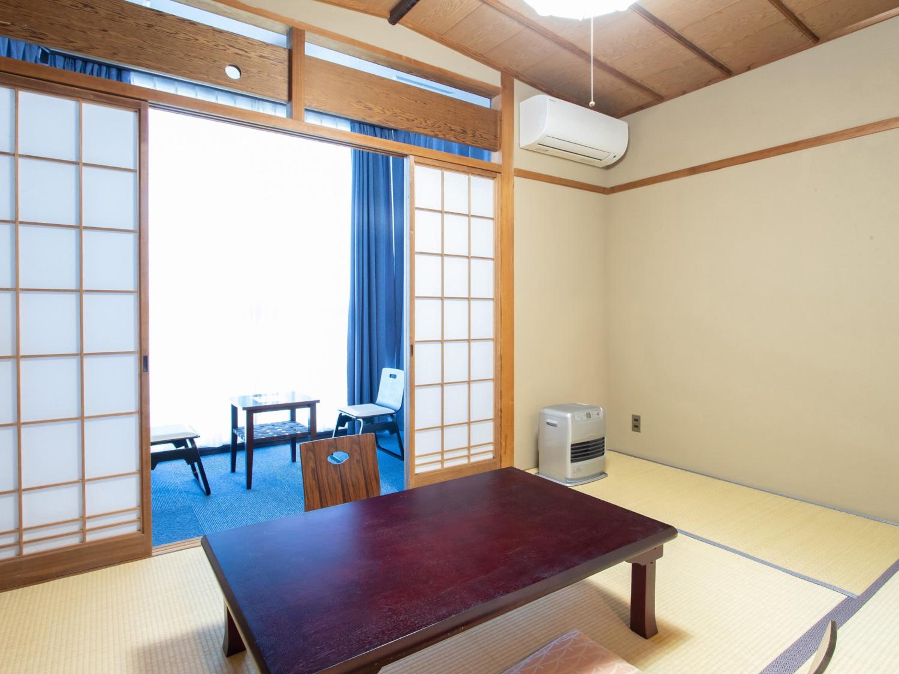 Standard Quadruple Room - Photo 8