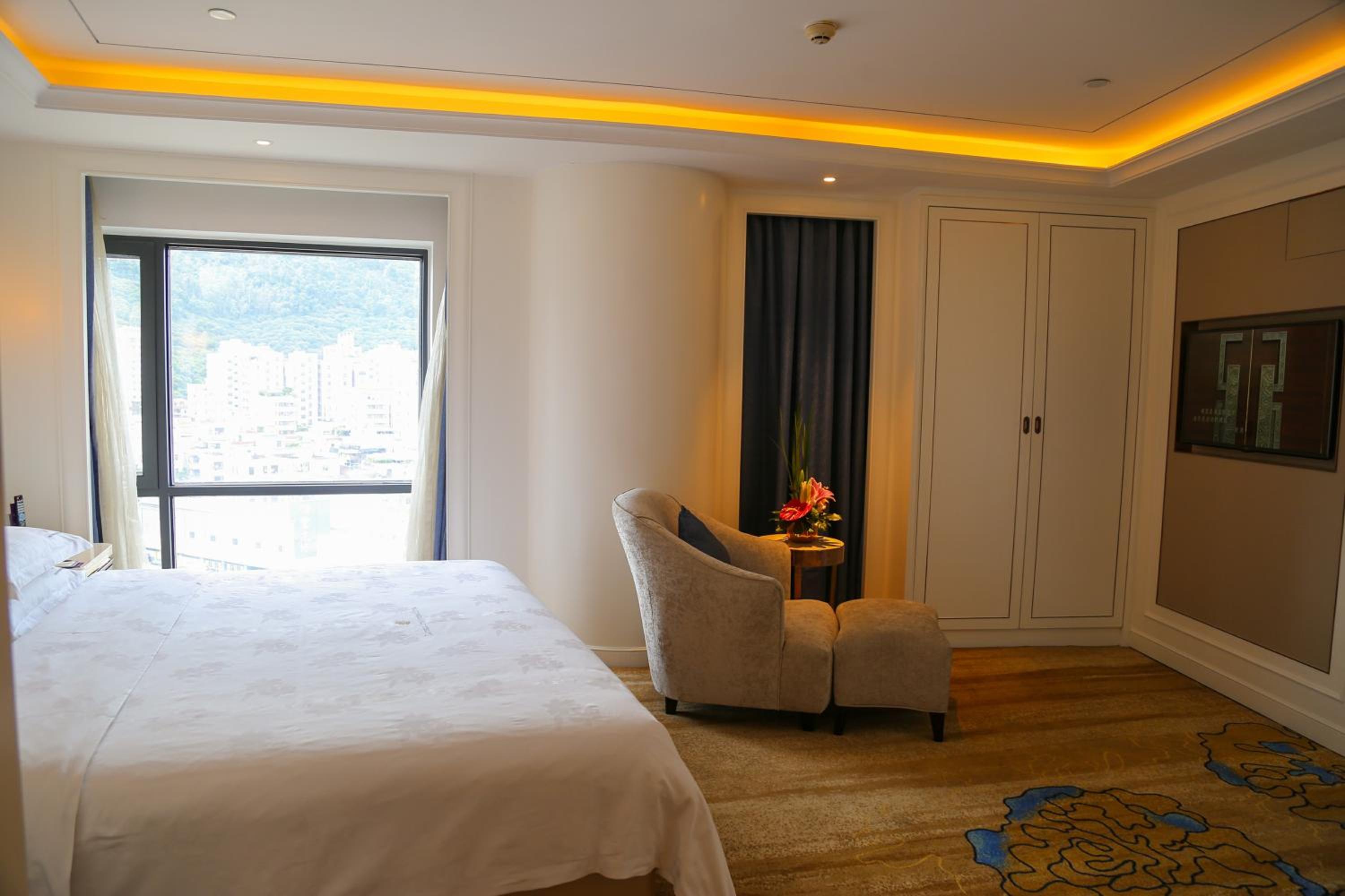 Business Suite
