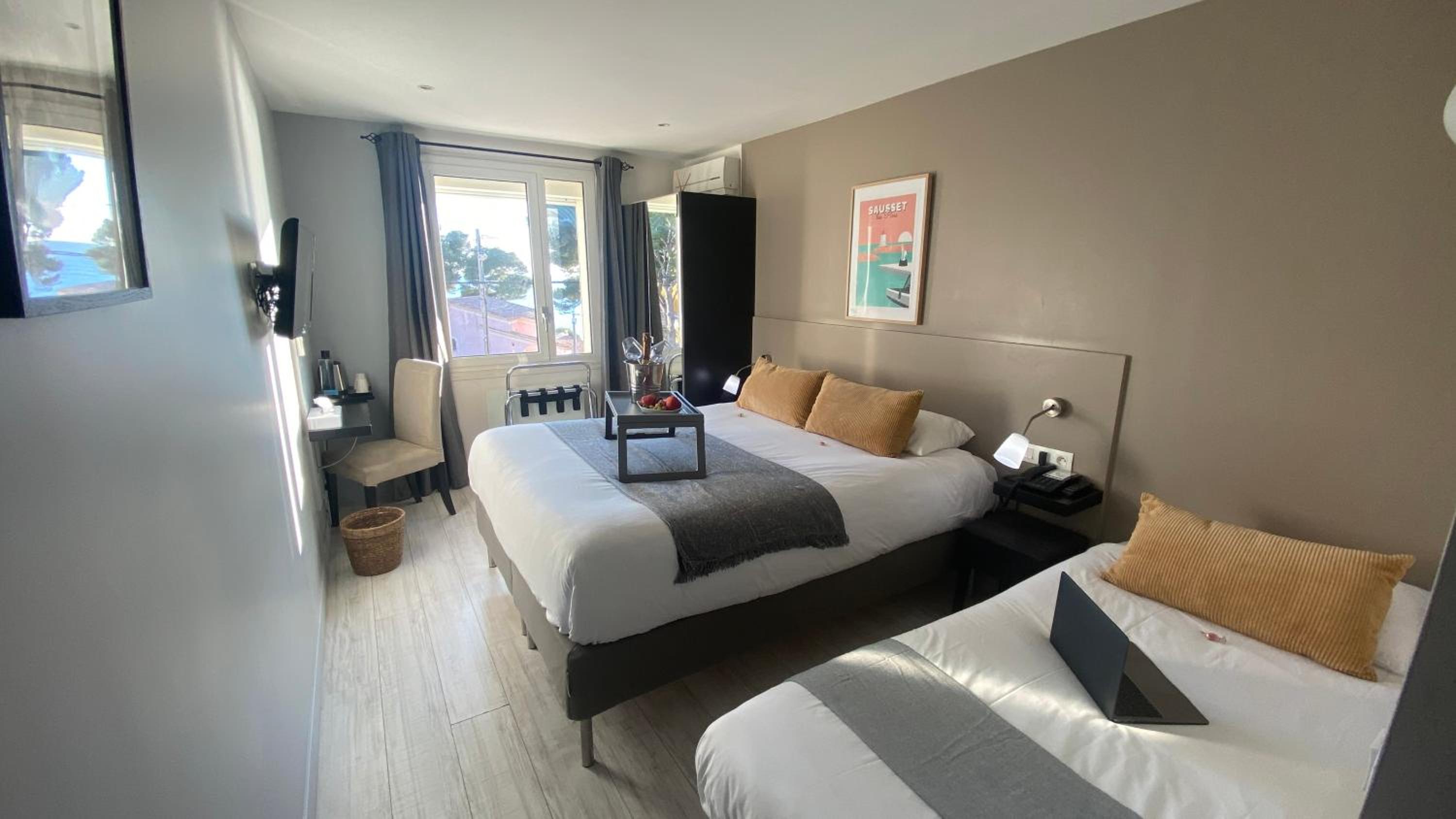 Comfort Triple Room with sea view - Photo 1