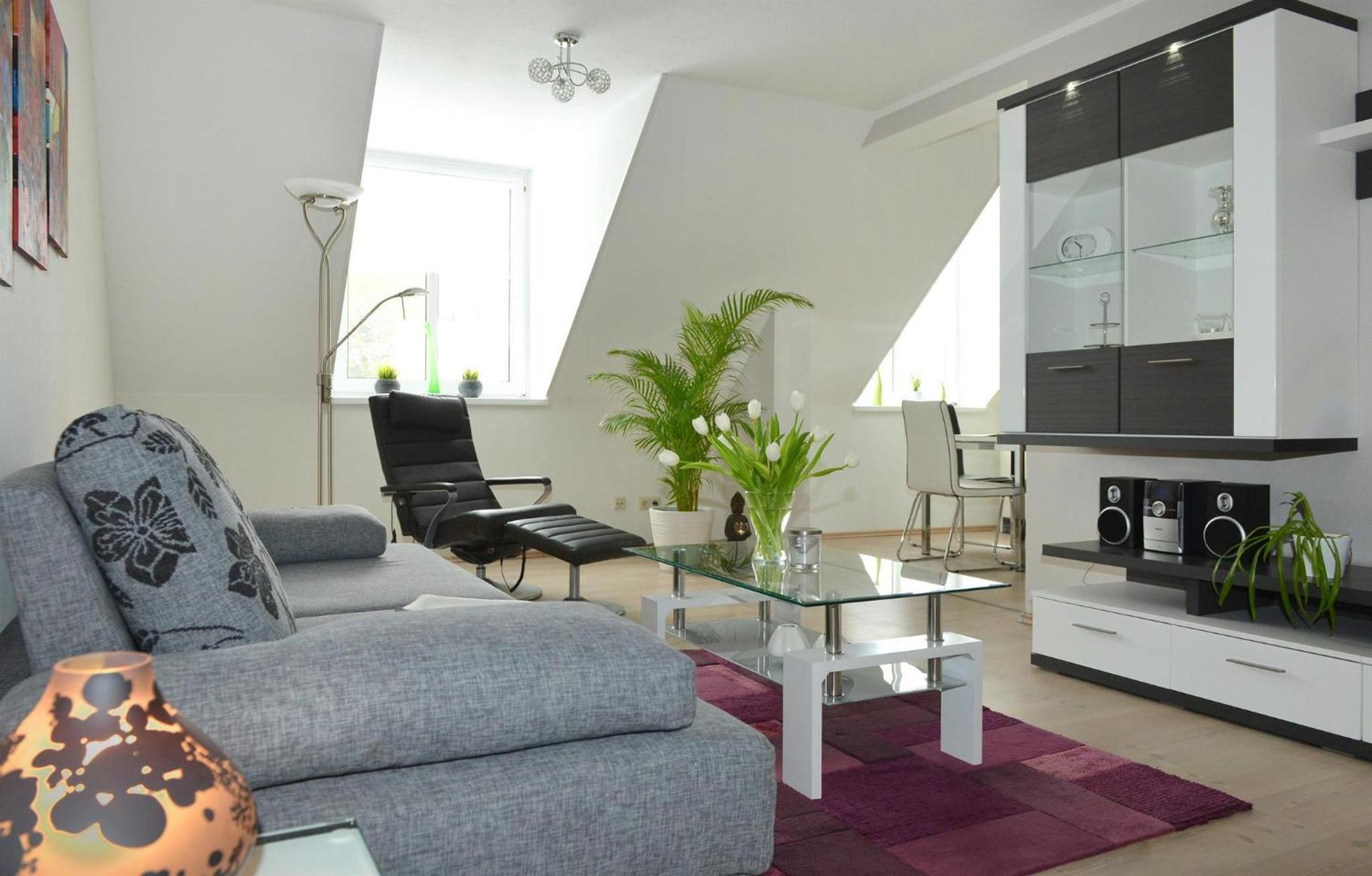 Apartment photo 2