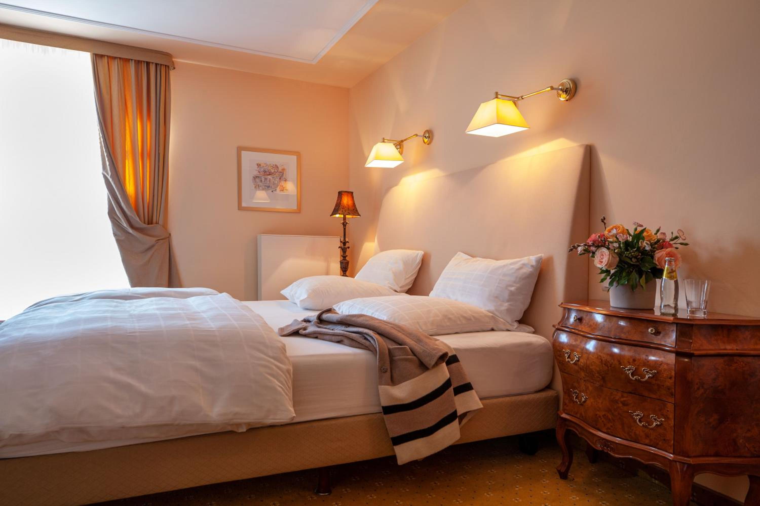 Apartment - Photo 1