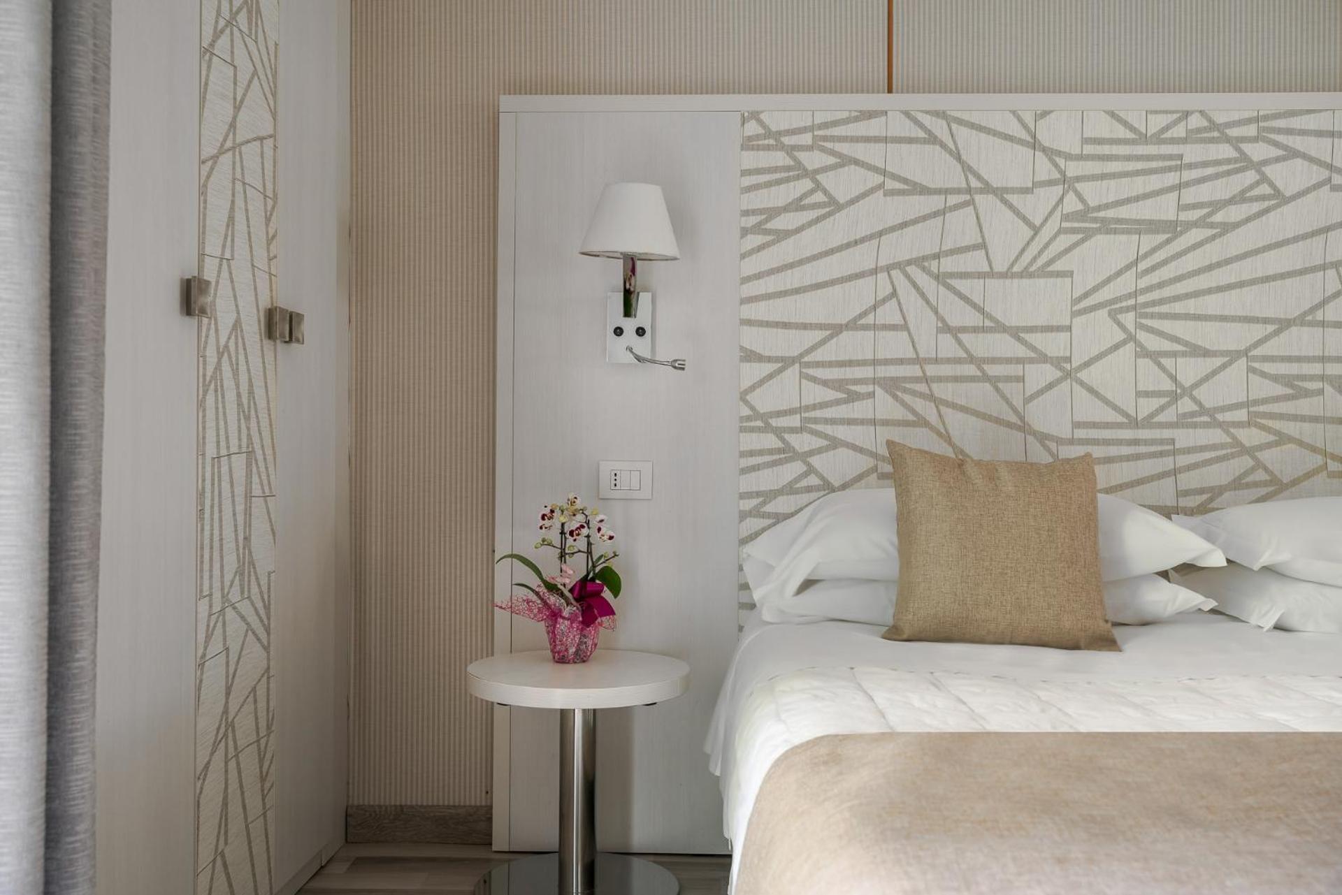 Superior Double Room - Photo 3