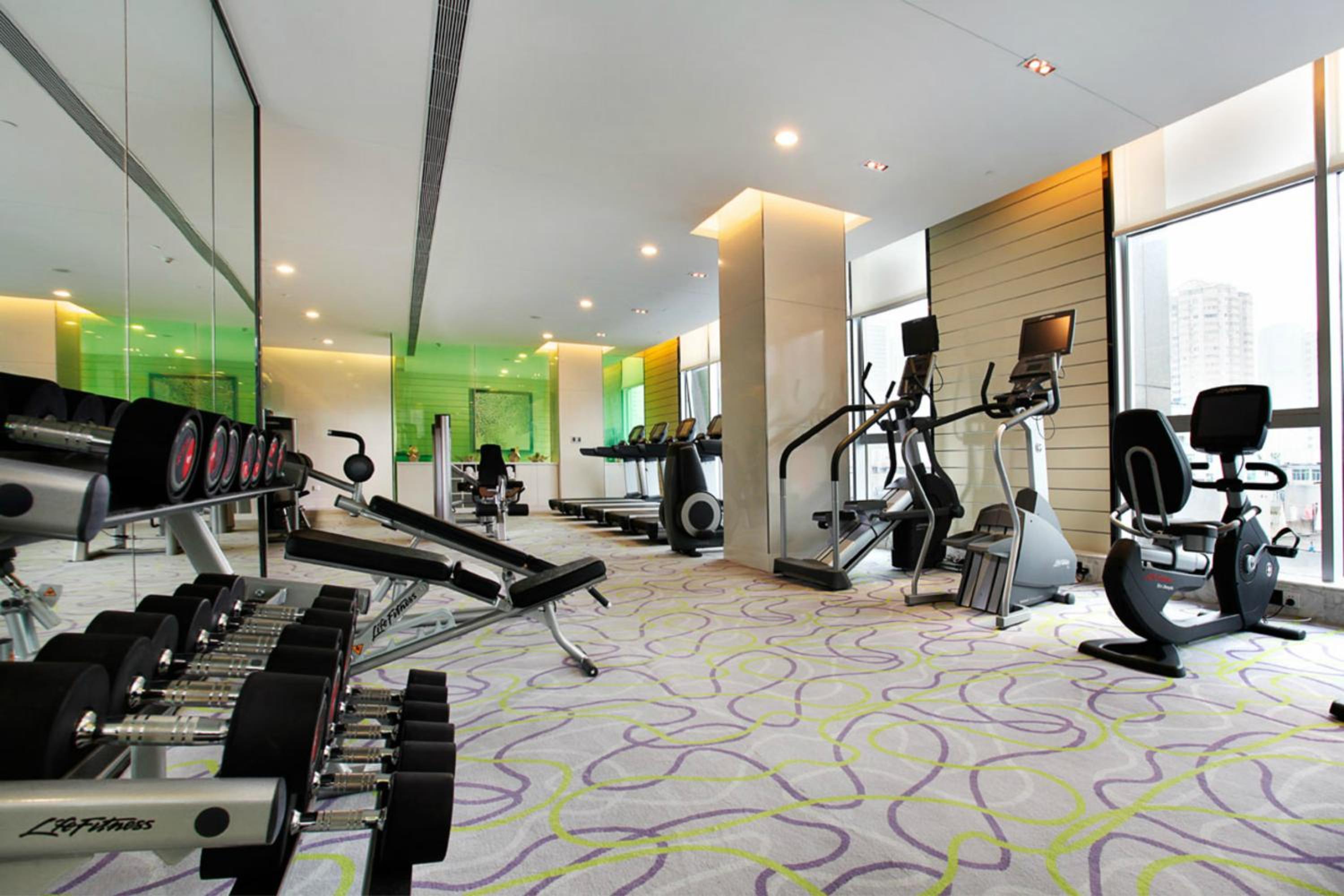 Luxury King Room - Photo 6