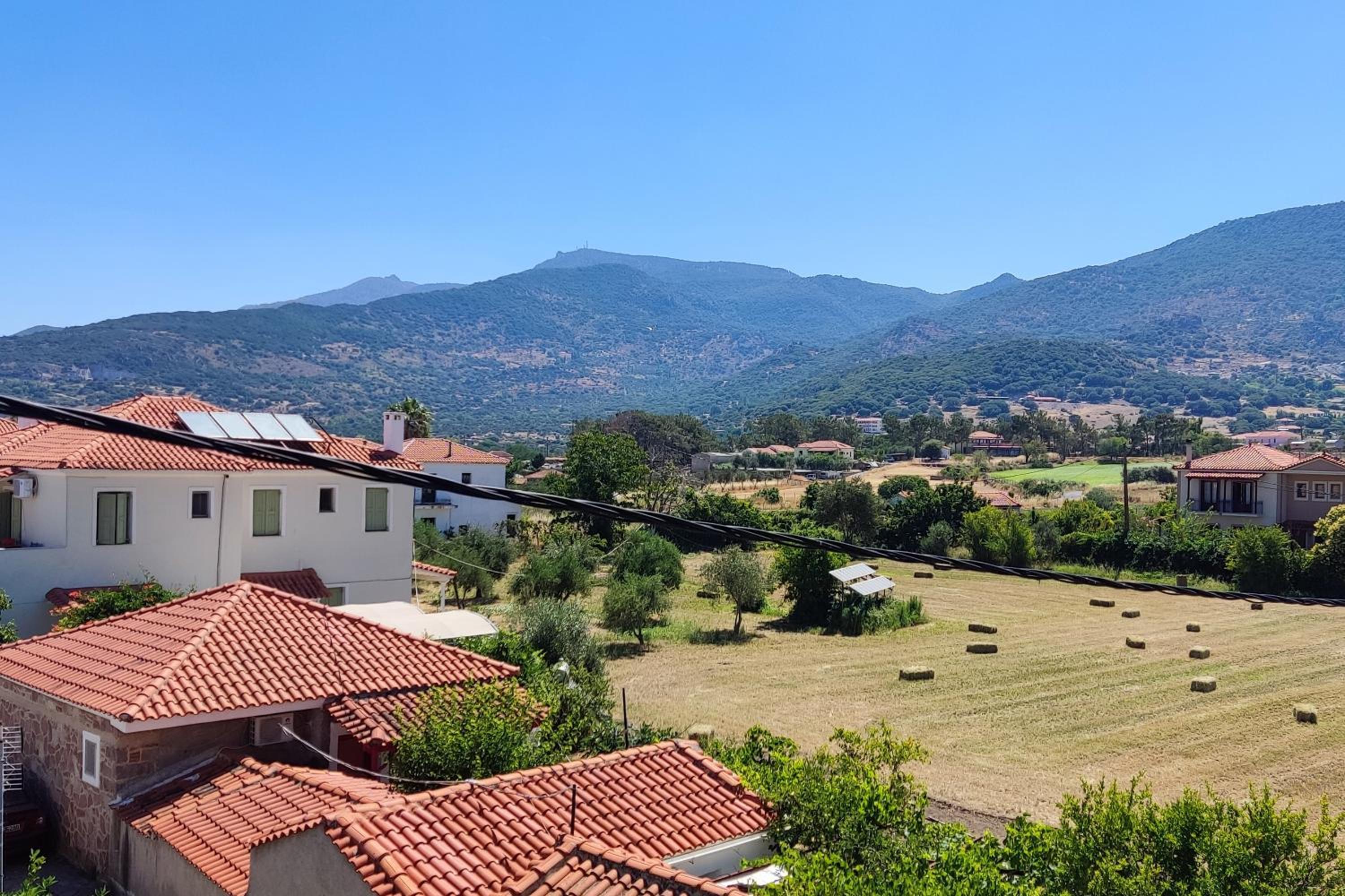 Triple Room with Mountain View photo 2