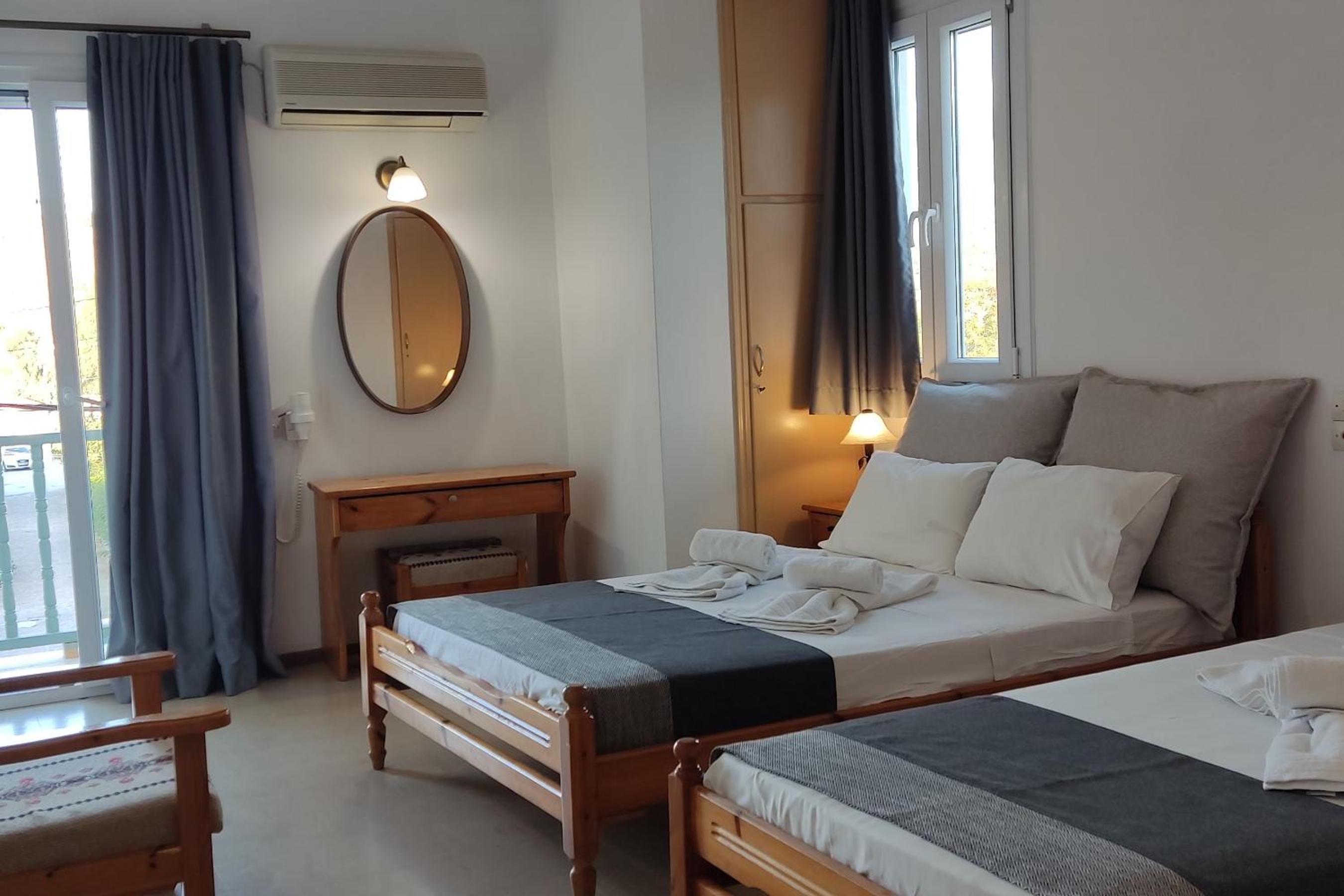 Triple Room with Mountain View photo 1