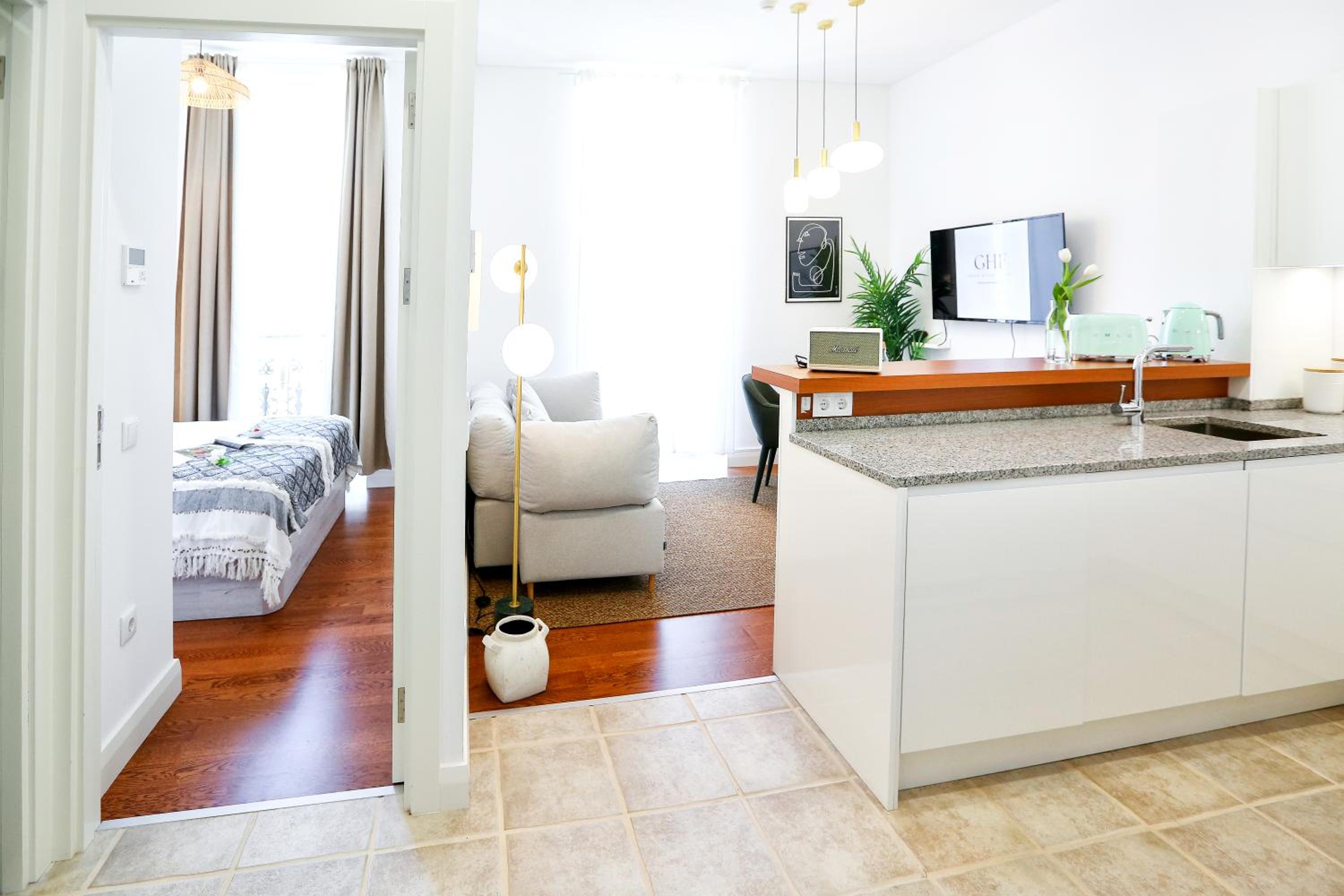 Apartment photo 1