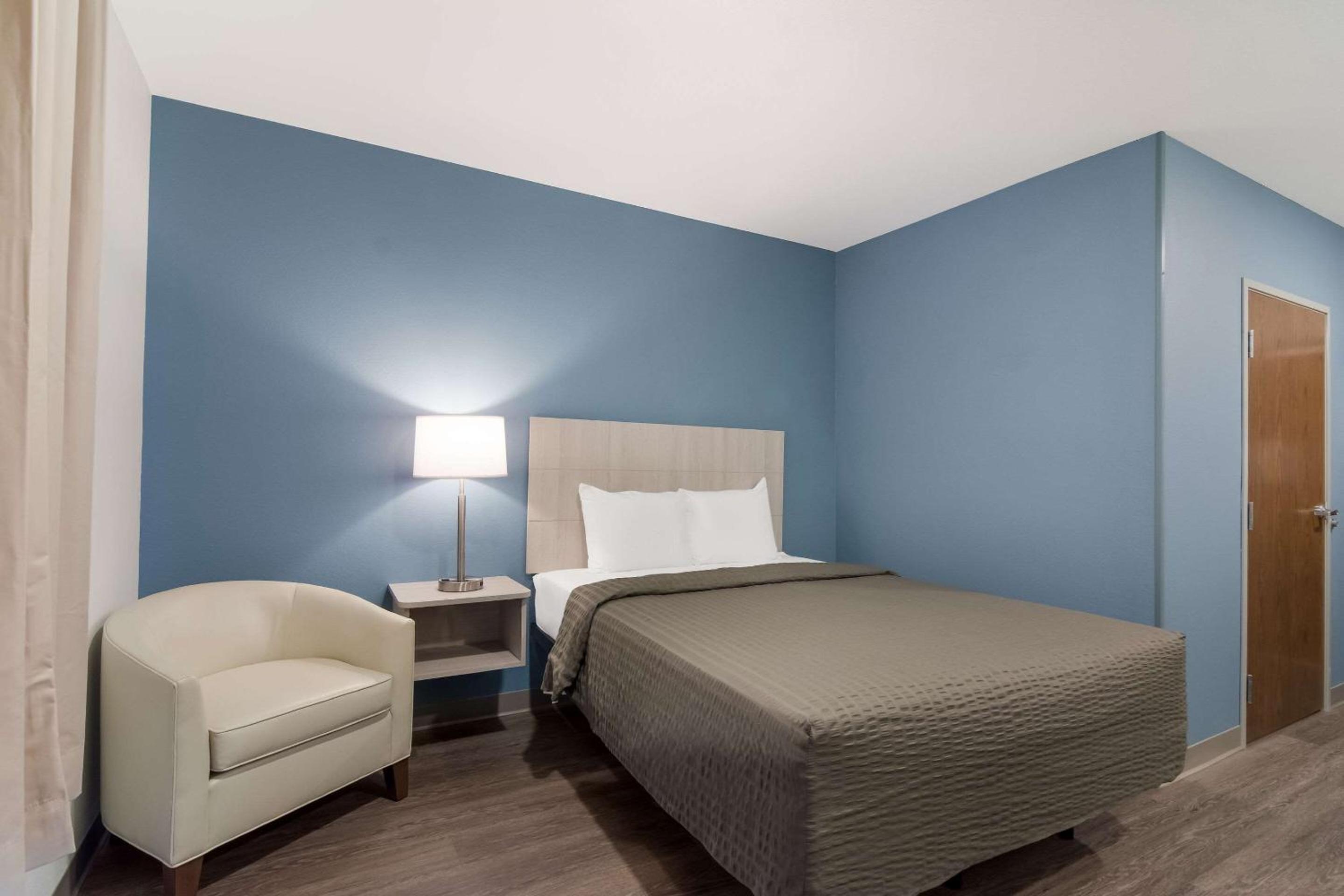 QUEEN SUITE - Photo 8