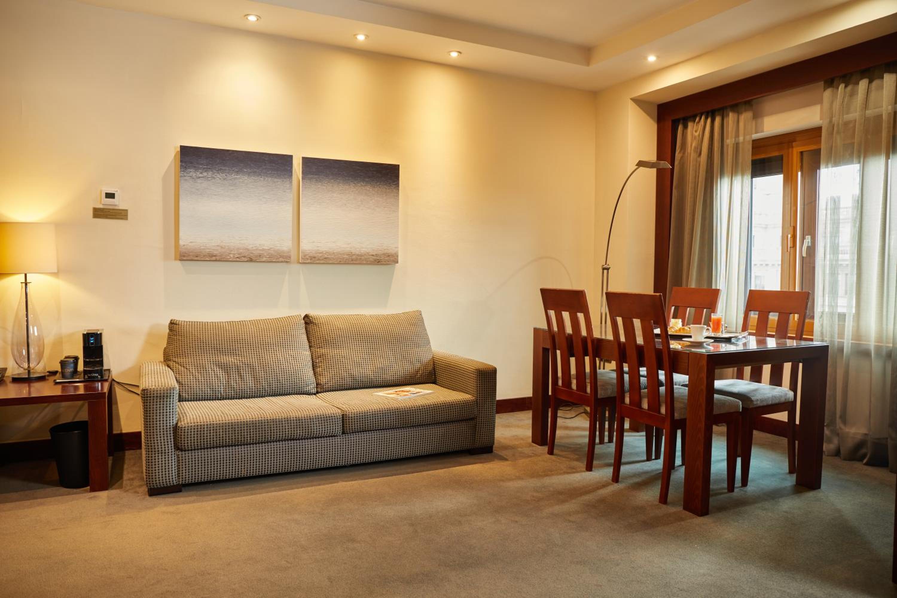One-Bedroom Suite