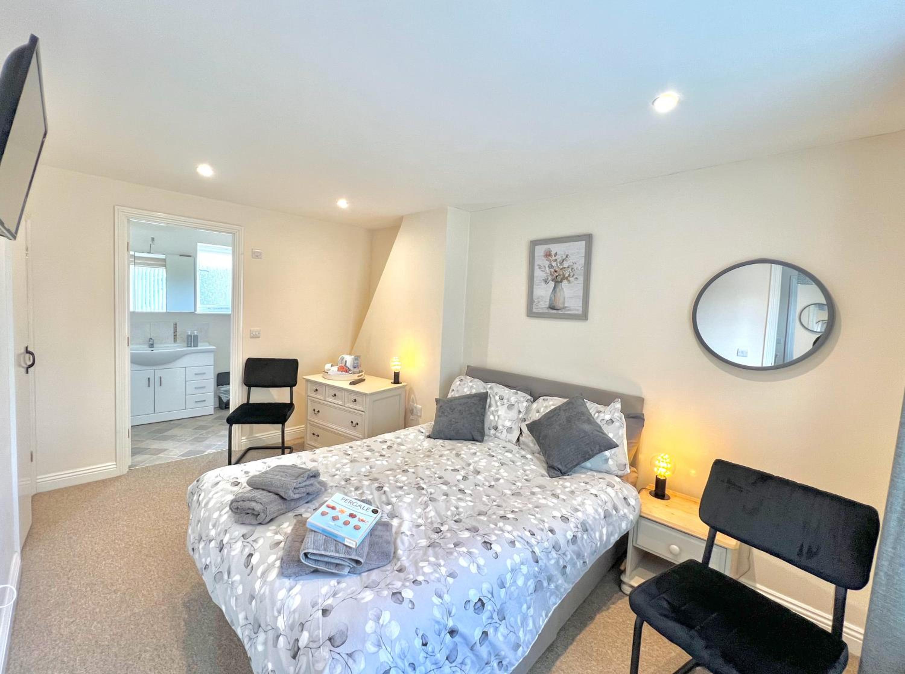 Double Room - Photo 1