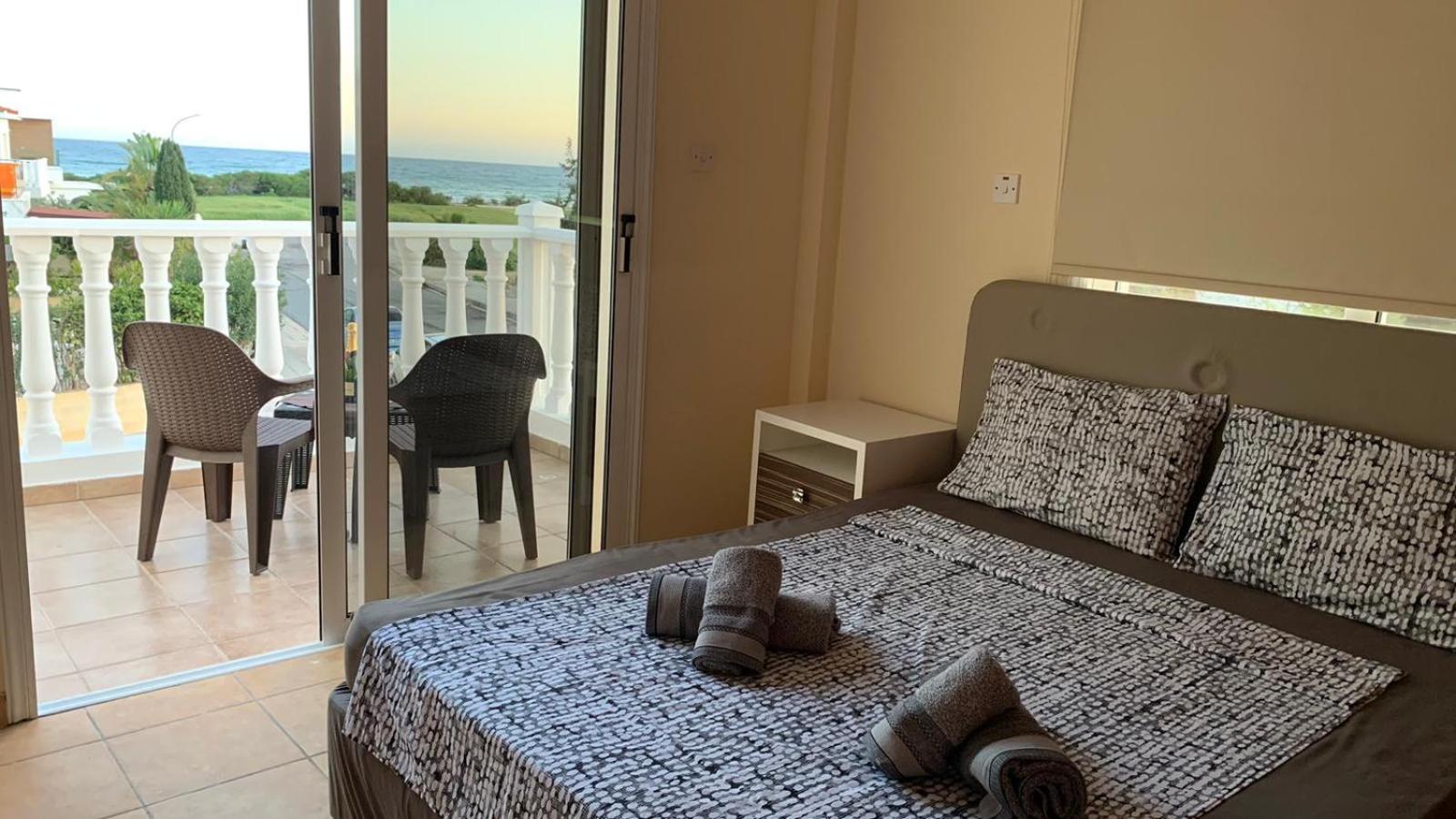 Villa with Sea View photo 1