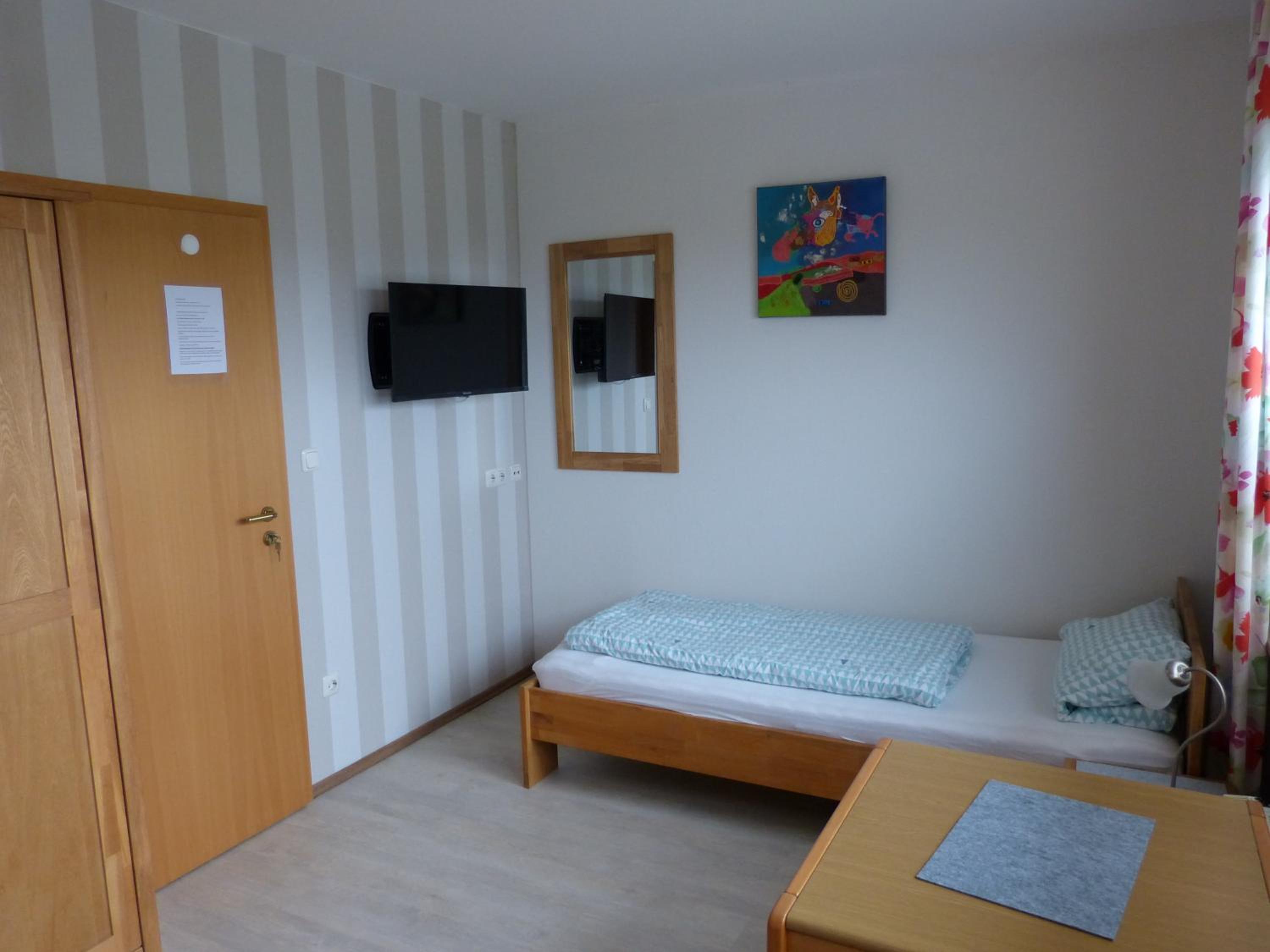 Single Room with Shower photo 1
