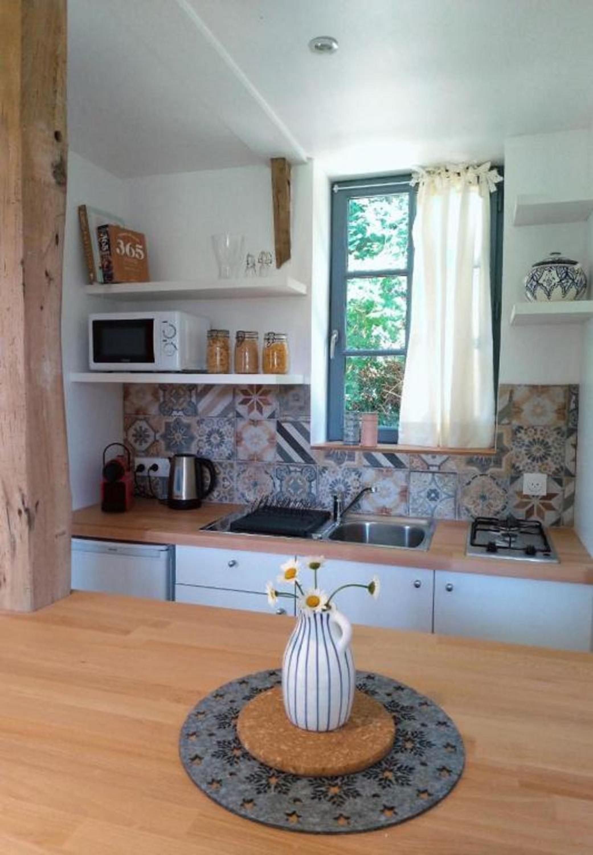 Two-Bedroom House photo 3