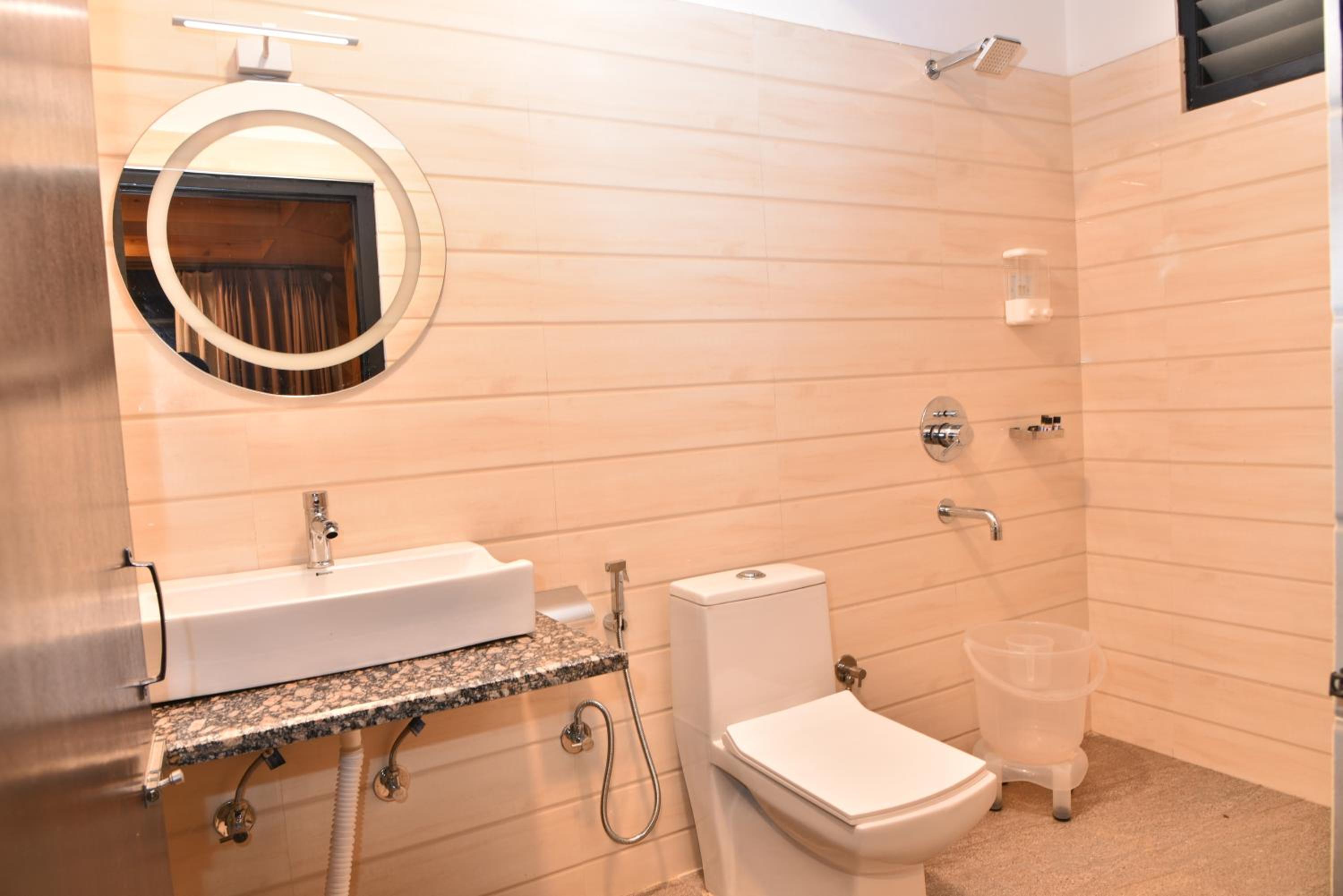 Superior Double Room - Photo 21