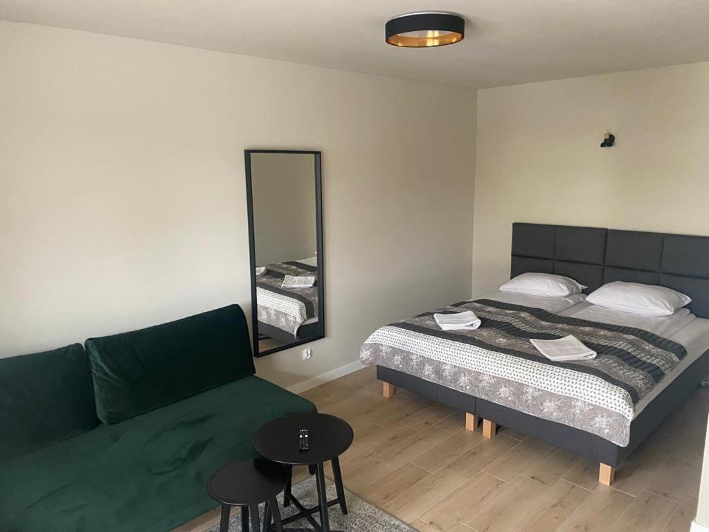 Large Double Room photo 3