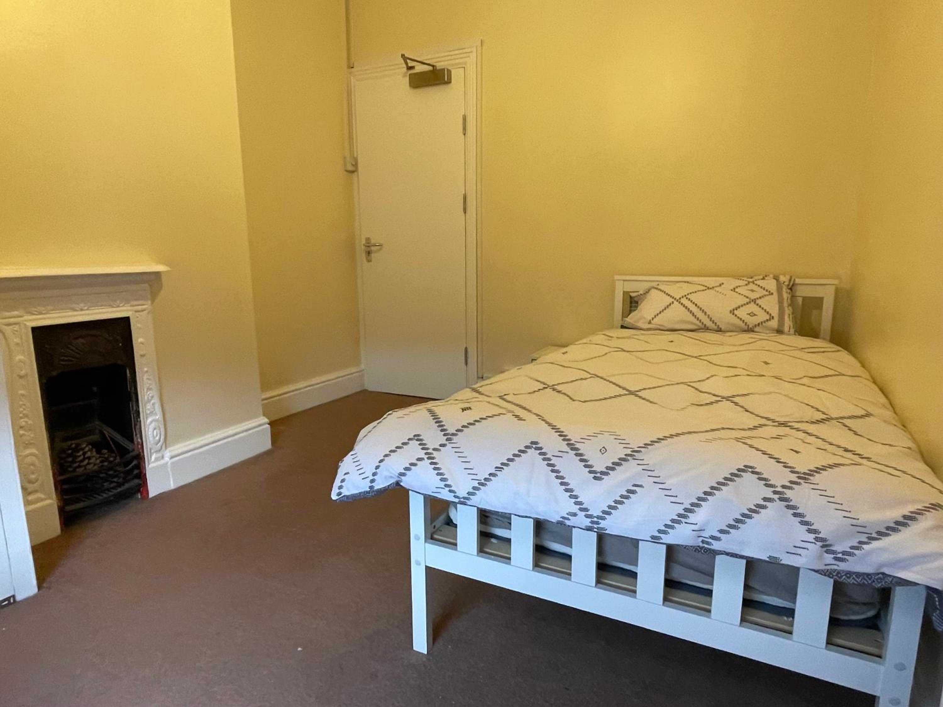 Deluxe Single Room
