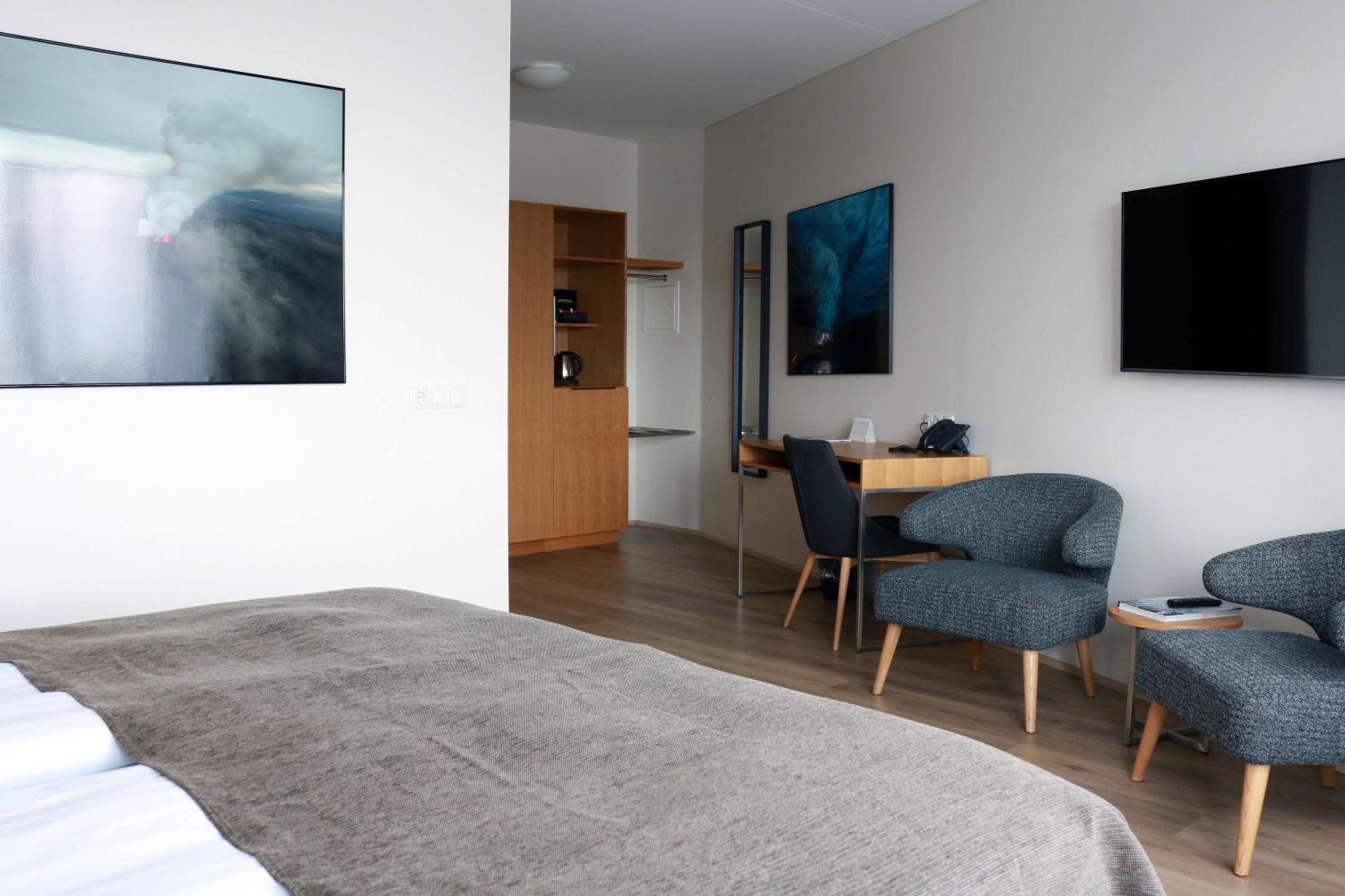 King Room with River View - Photo 1