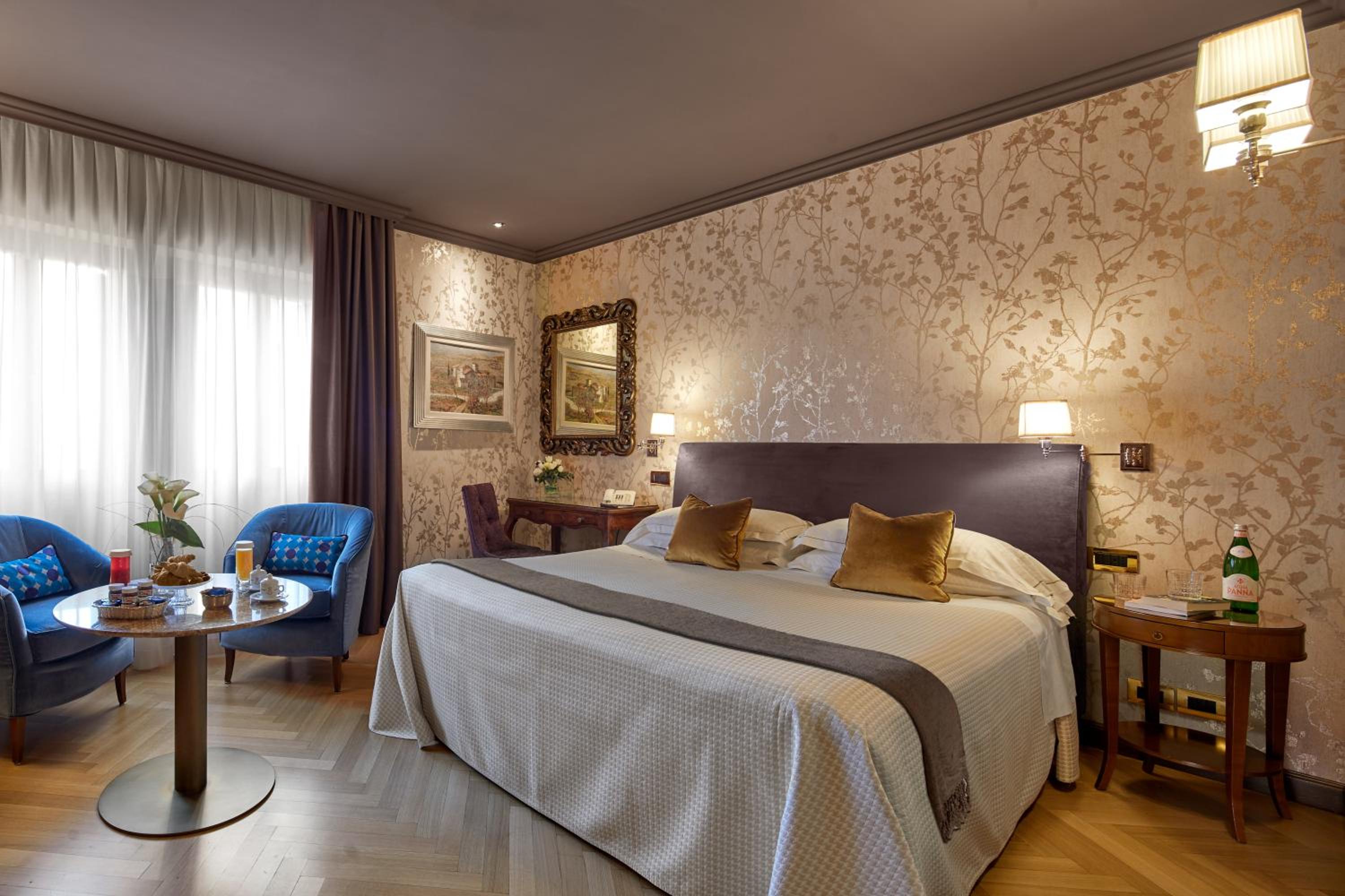 Superior Double Room - Photo 1