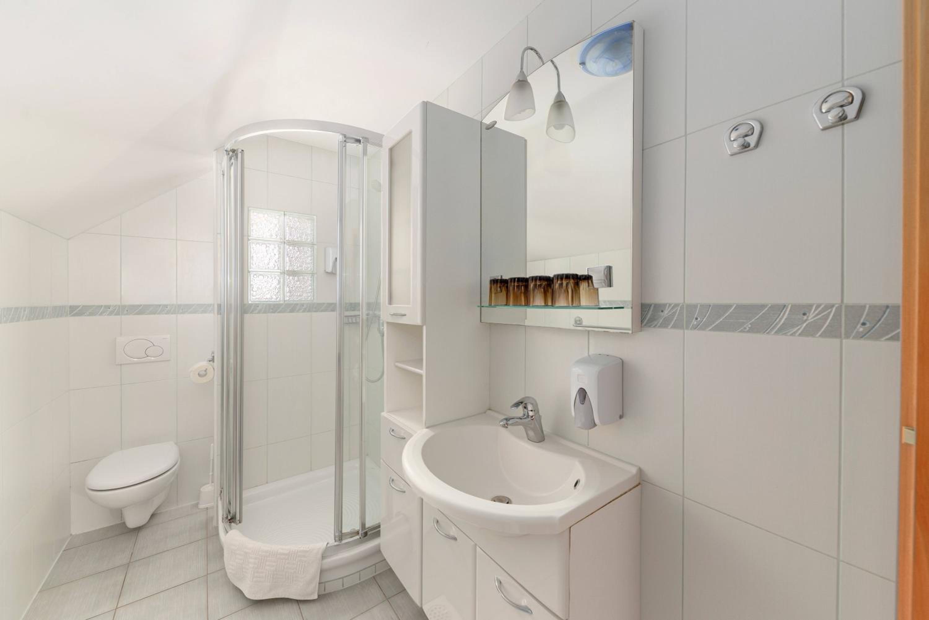 Two-Bedroom Apartment - Photo 40