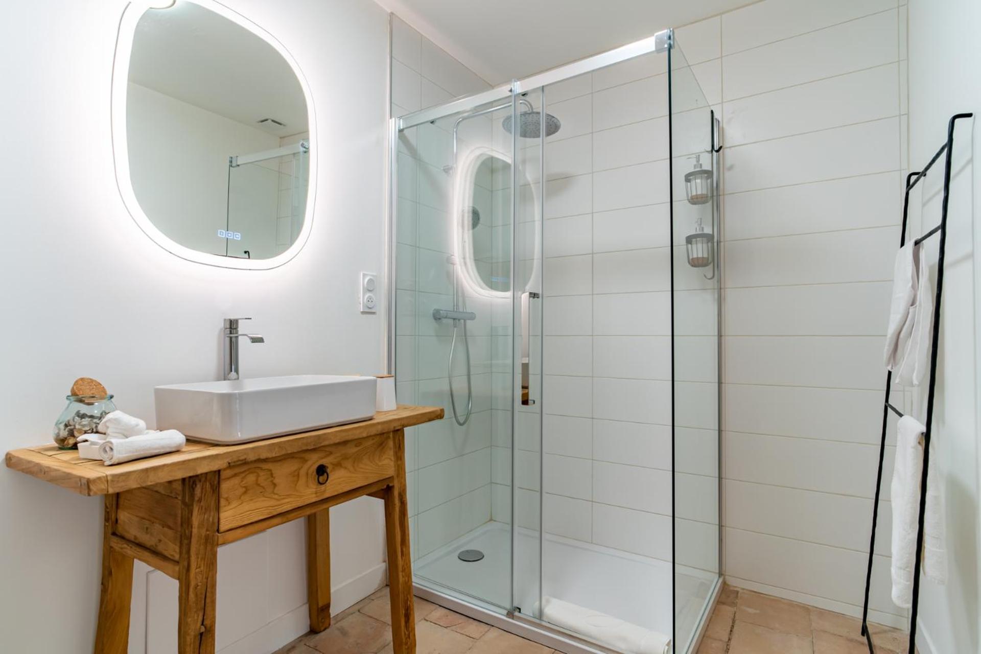 Superior Suite - Photo 70