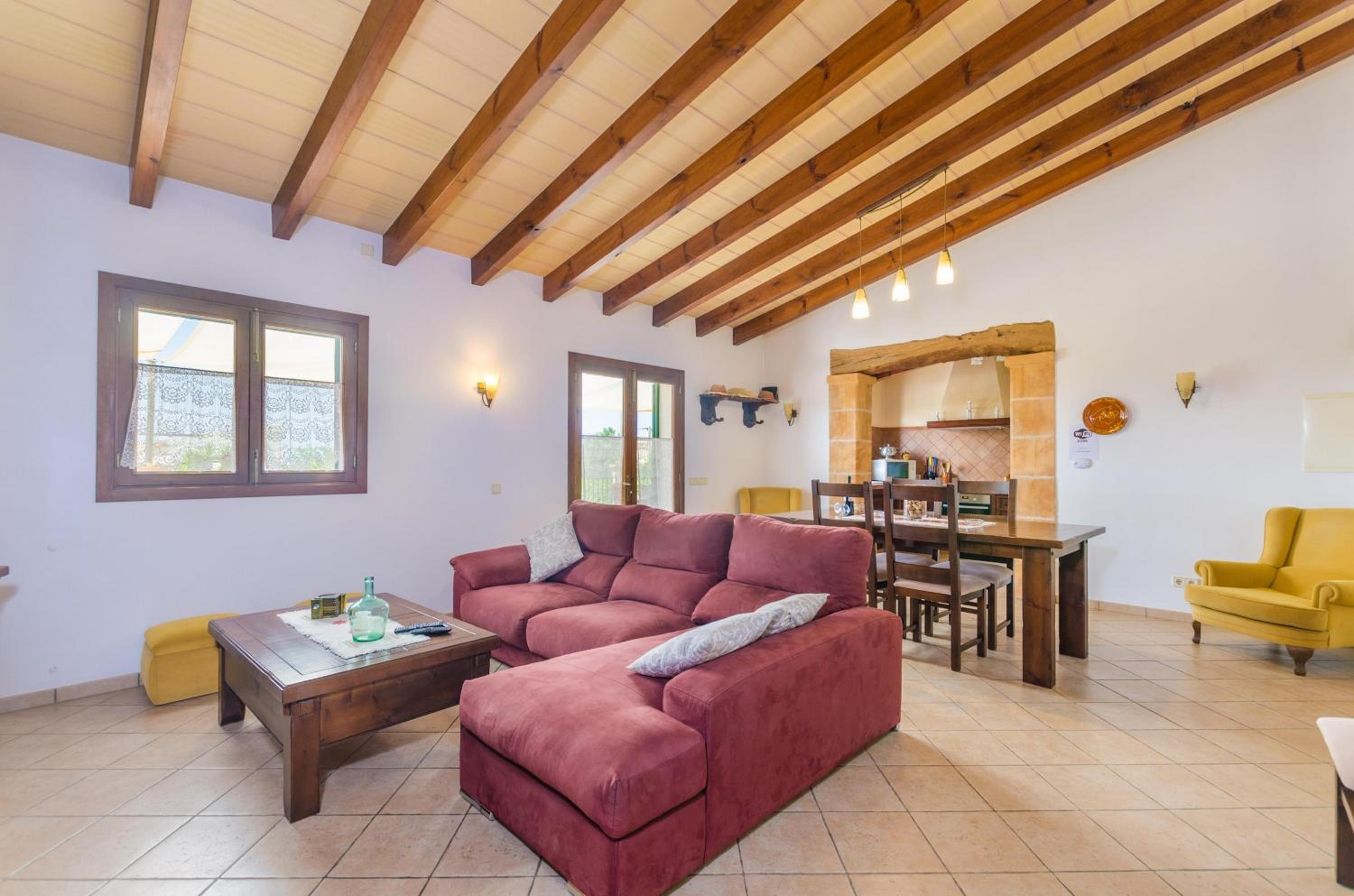 Villa de Tres Habitaciones