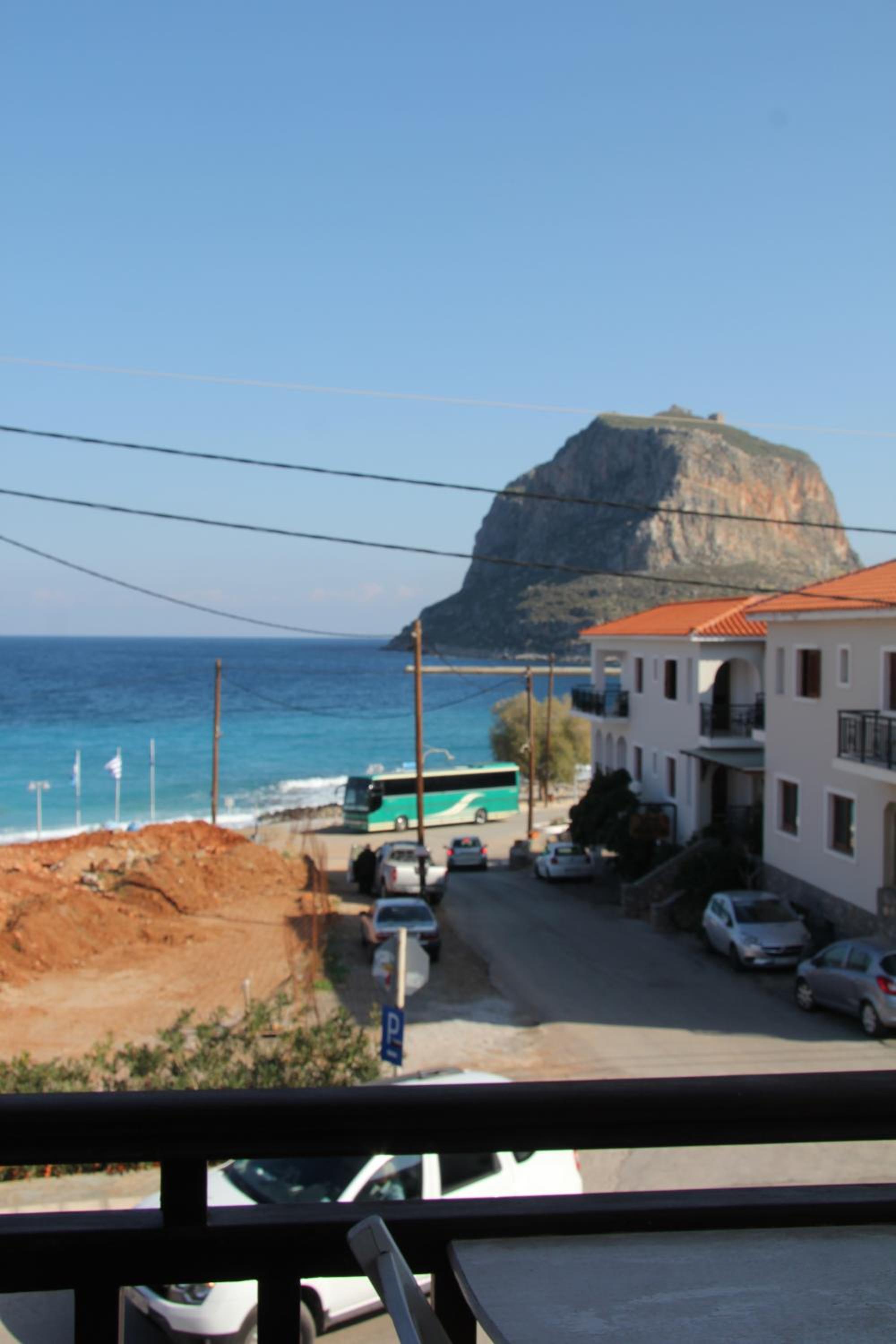 Standard Room with Sea View - Photo 3